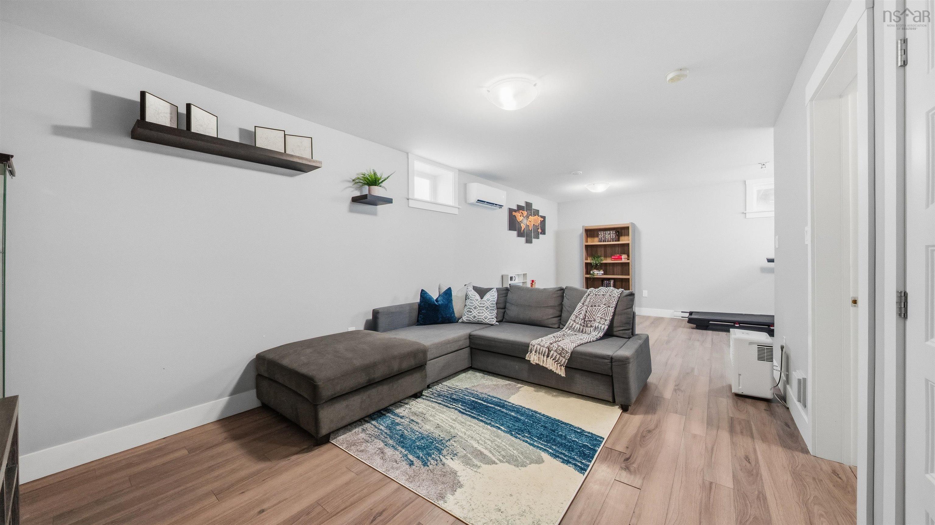 $599,900.00: 196 Titanium Crescent, Spryfield
