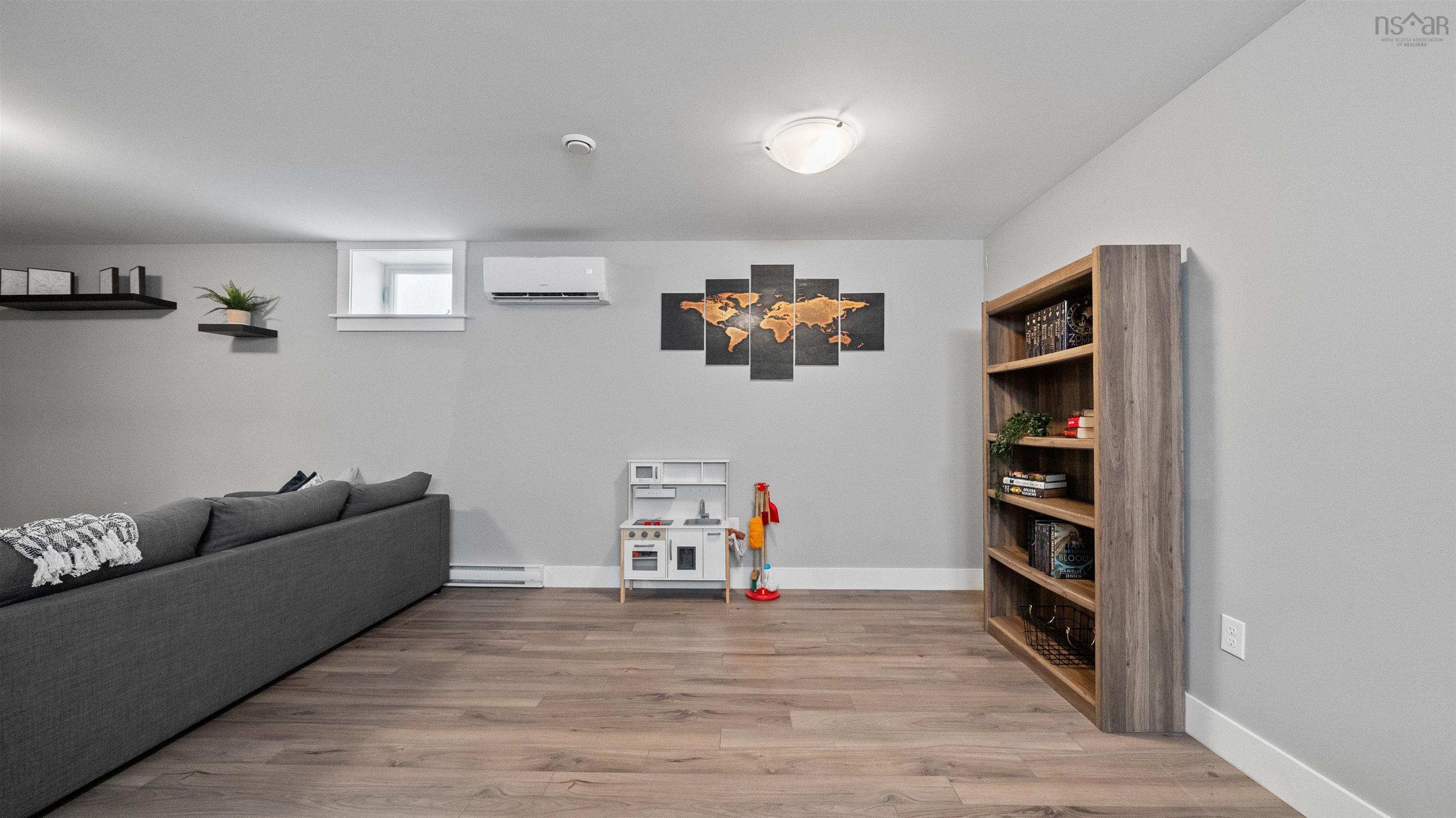 $599,900.00: 196 Titanium Crescent, Spryfield