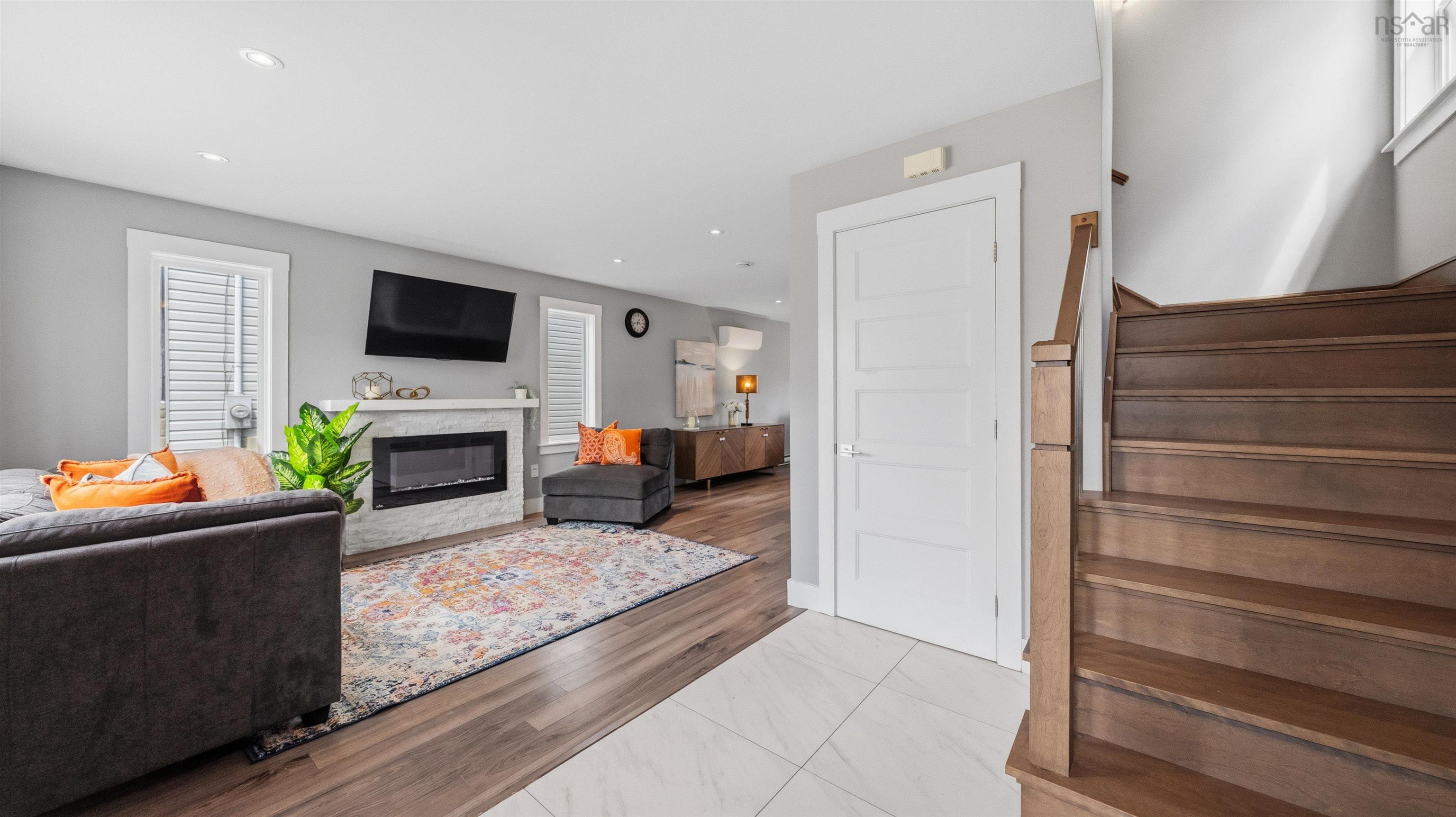 $599,900.00: 196 Titanium Crescent, Spryfield