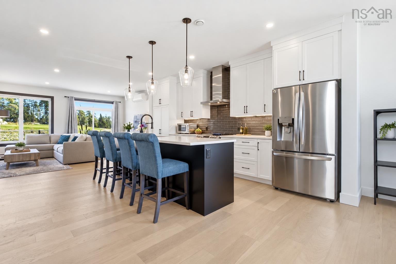 $814,900.00: 307 Marketway Lane, Timberlea