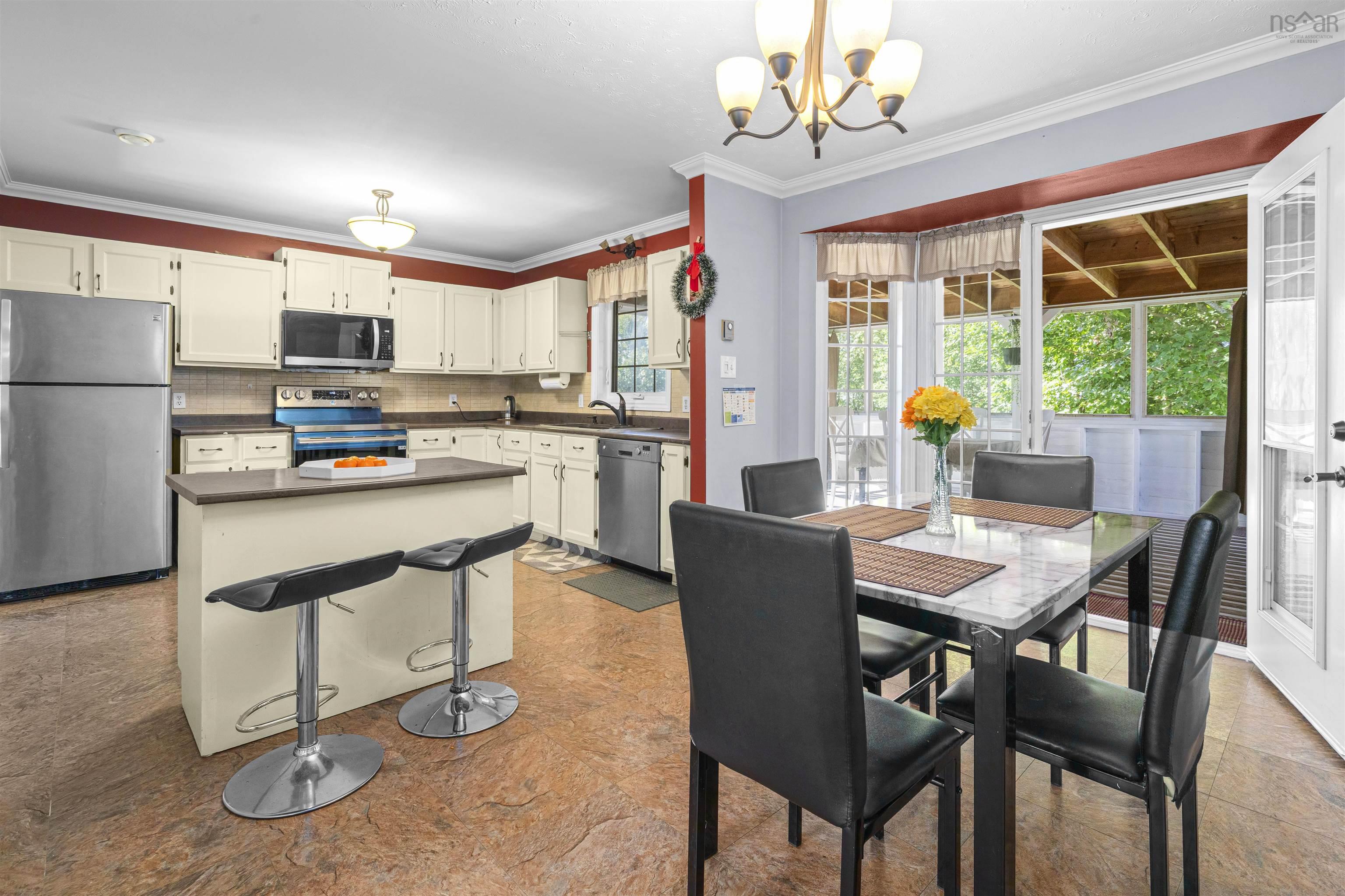 $539,000.00: 16 Rothsay Court, Lower Sackville