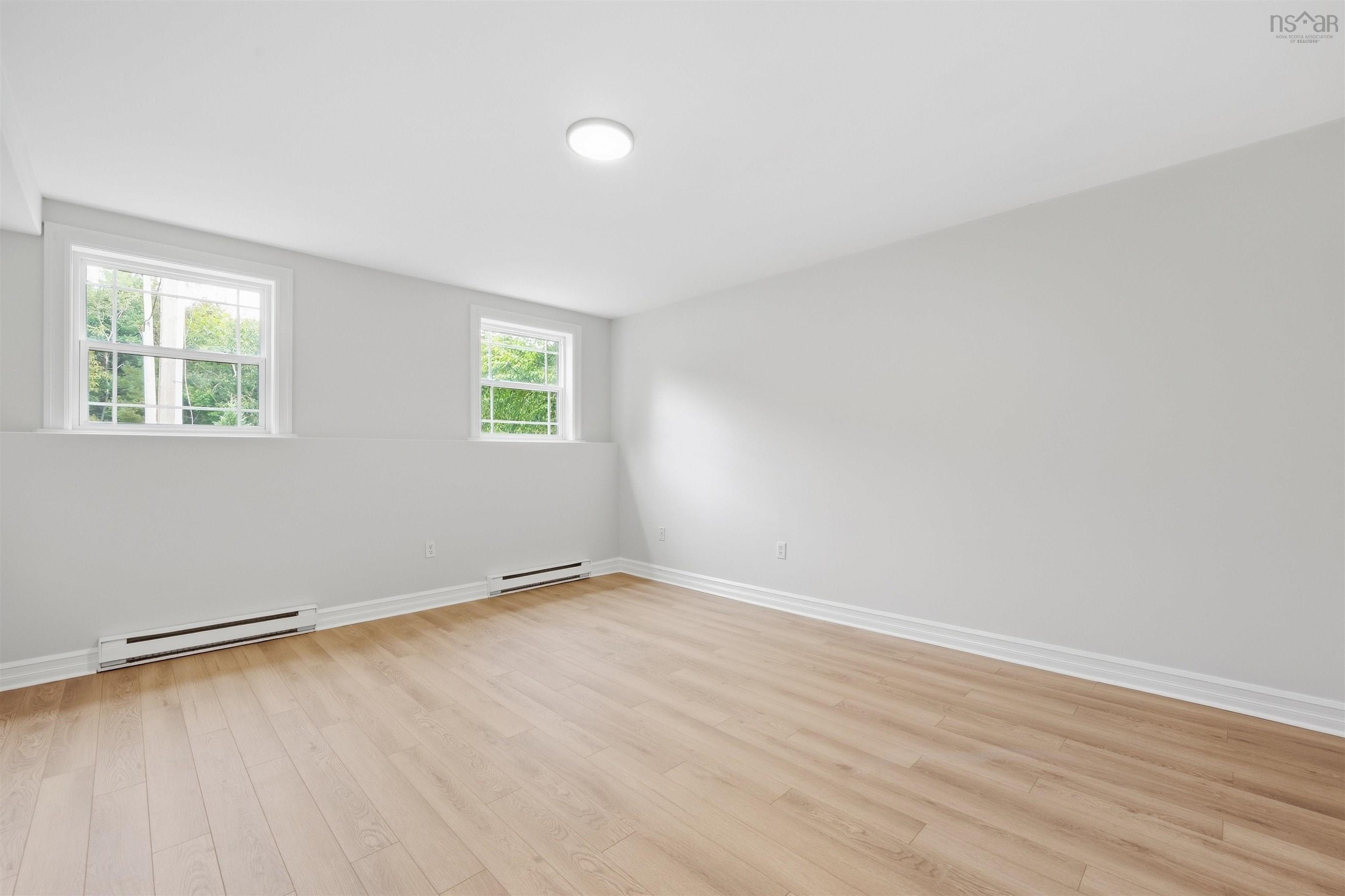 $585,000.00: 46 Southgate Drive, Bedford