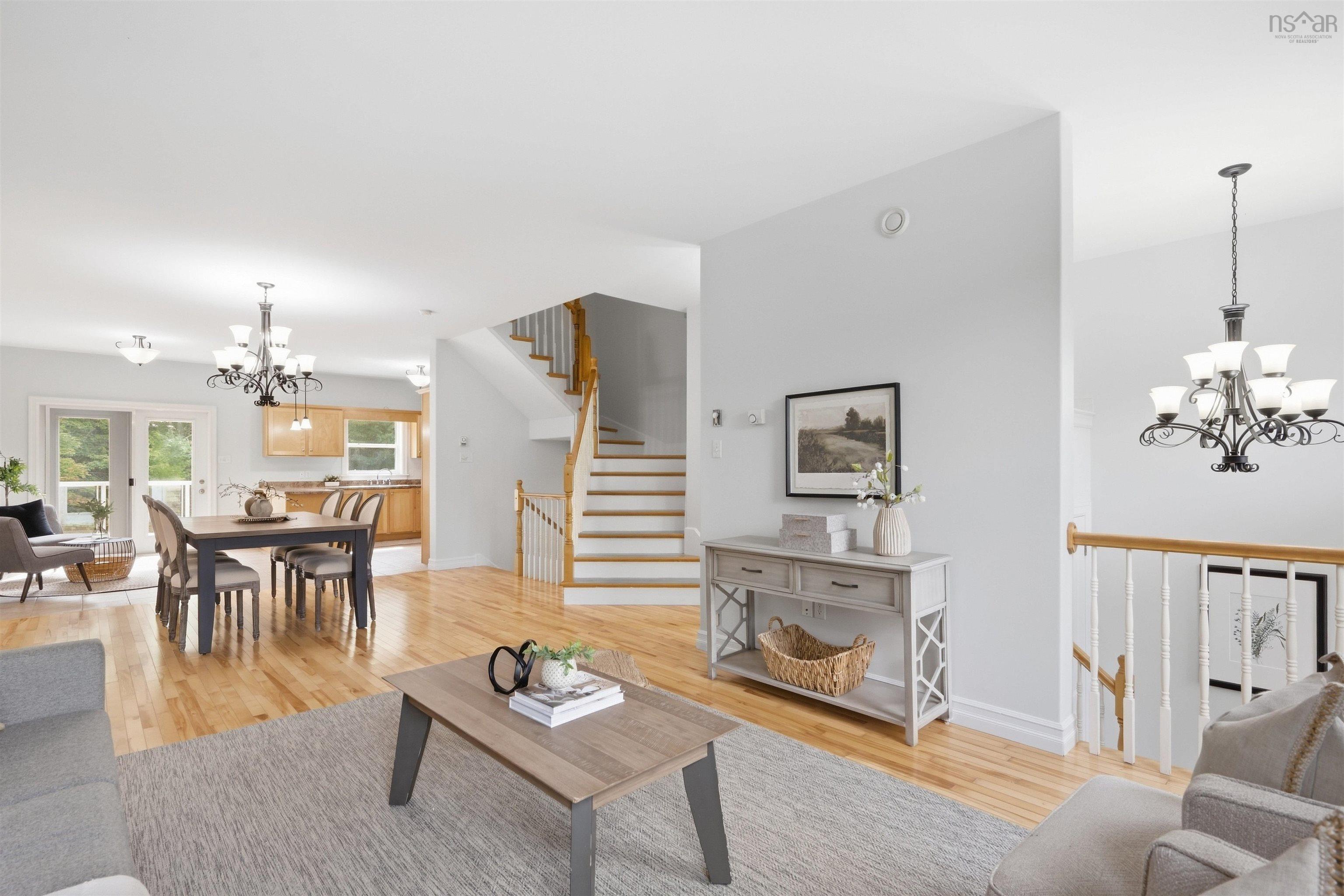 $585,000.00: 46 Southgate Drive, Bedford