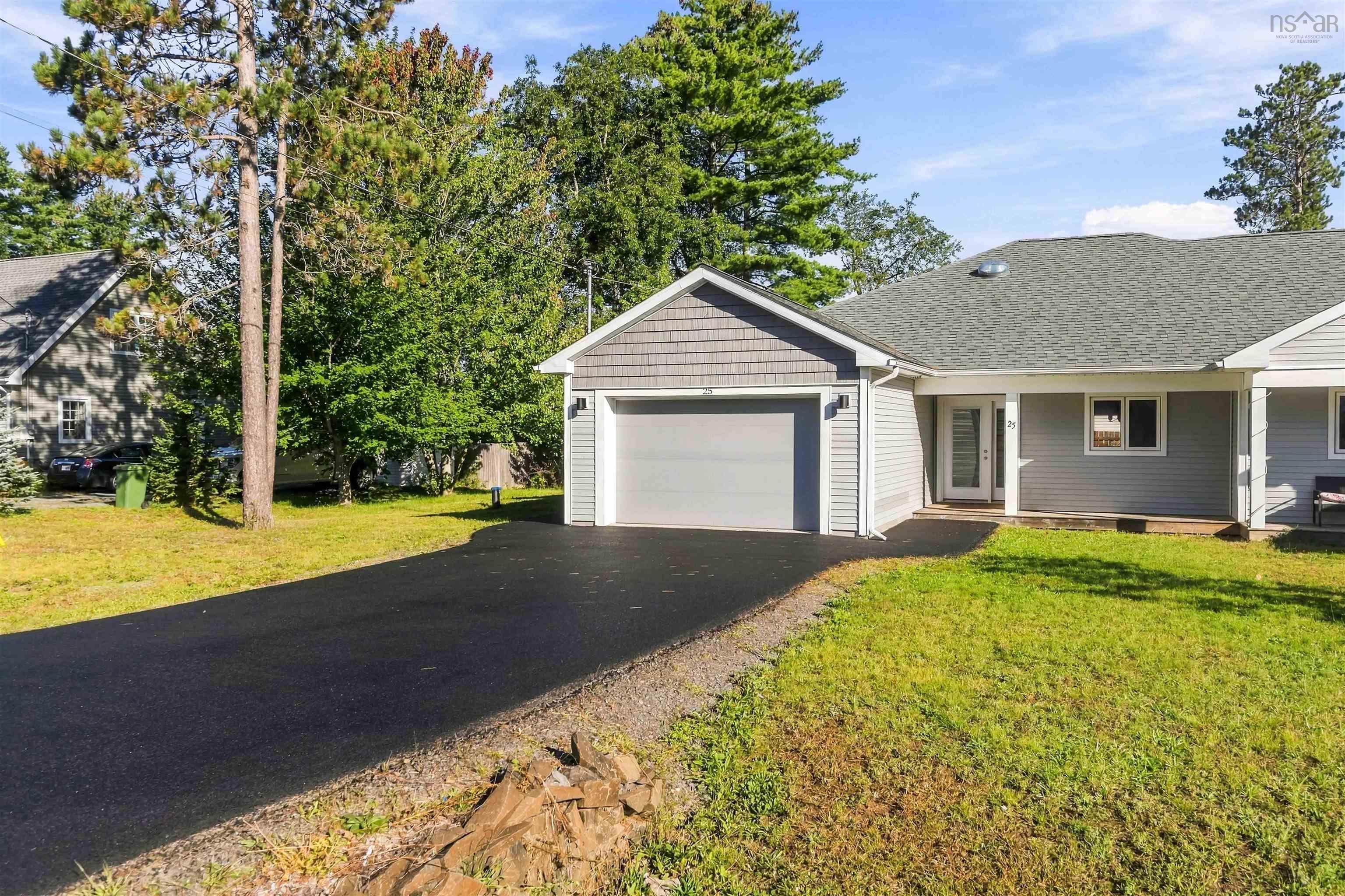 $435,000.00: 25 Hale Road, Cambridge