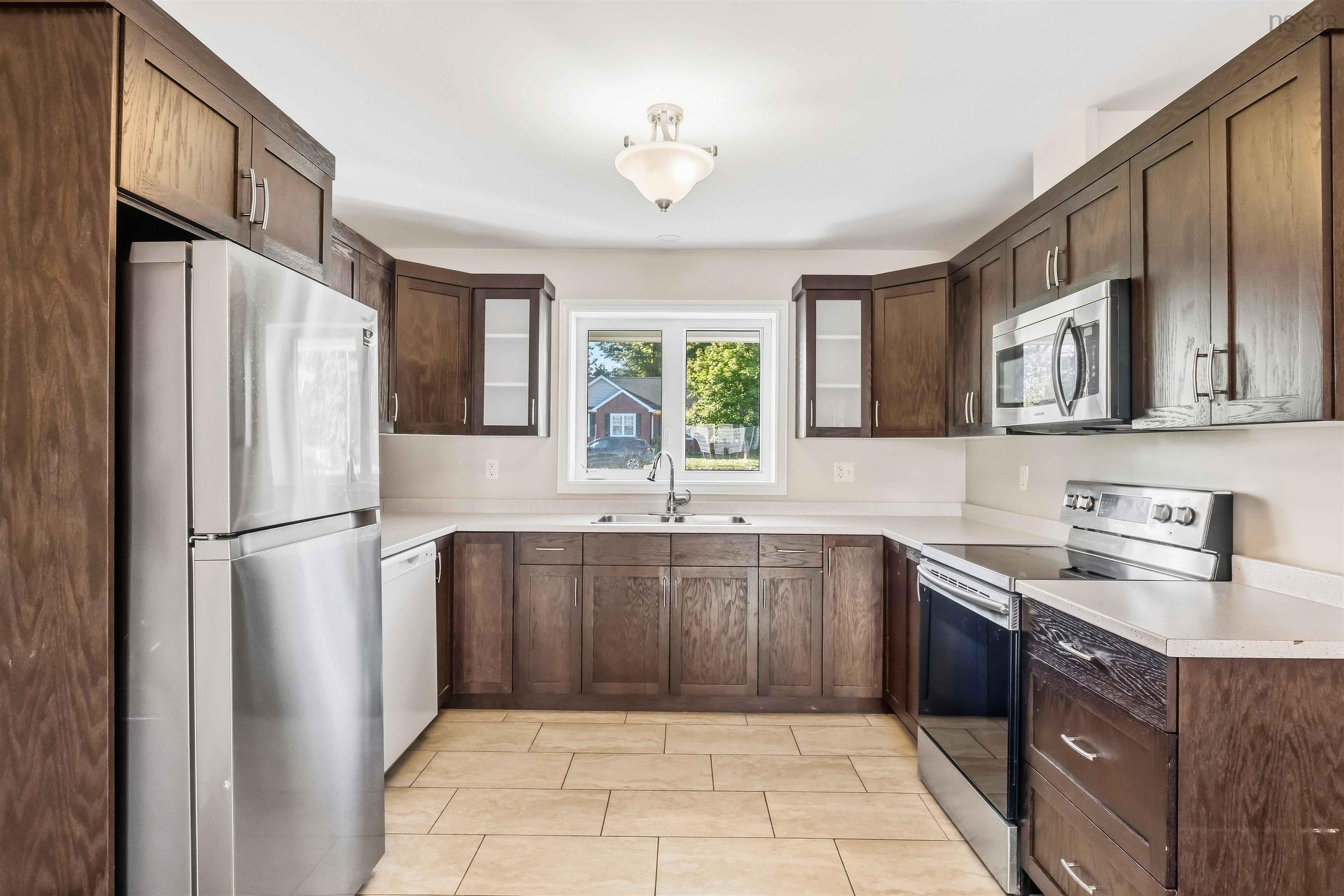 $435,000.00: 25 Hale Road, Cambridge