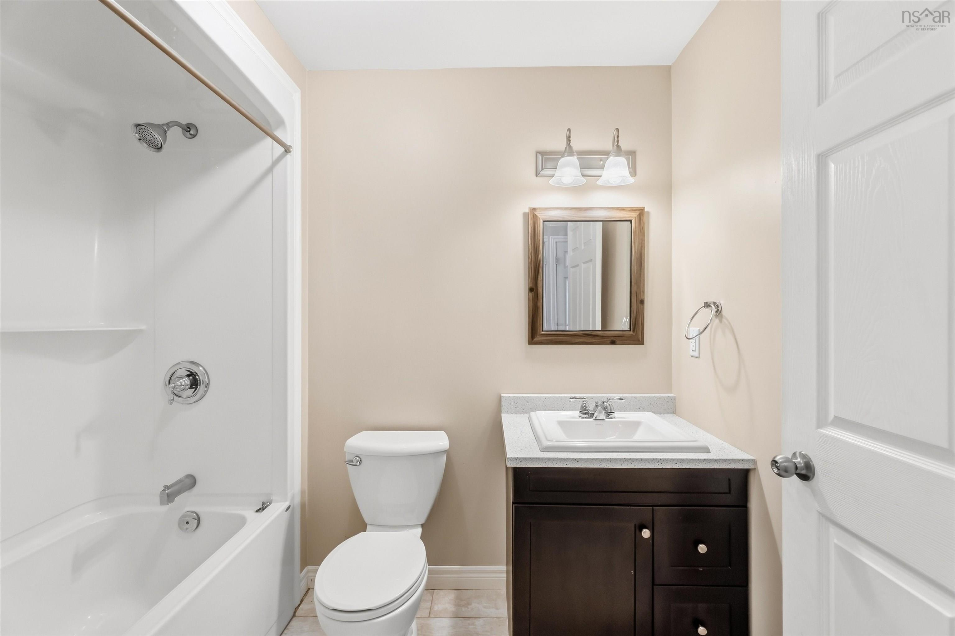 $435,000.00: 25 Hale Road, Cambridge