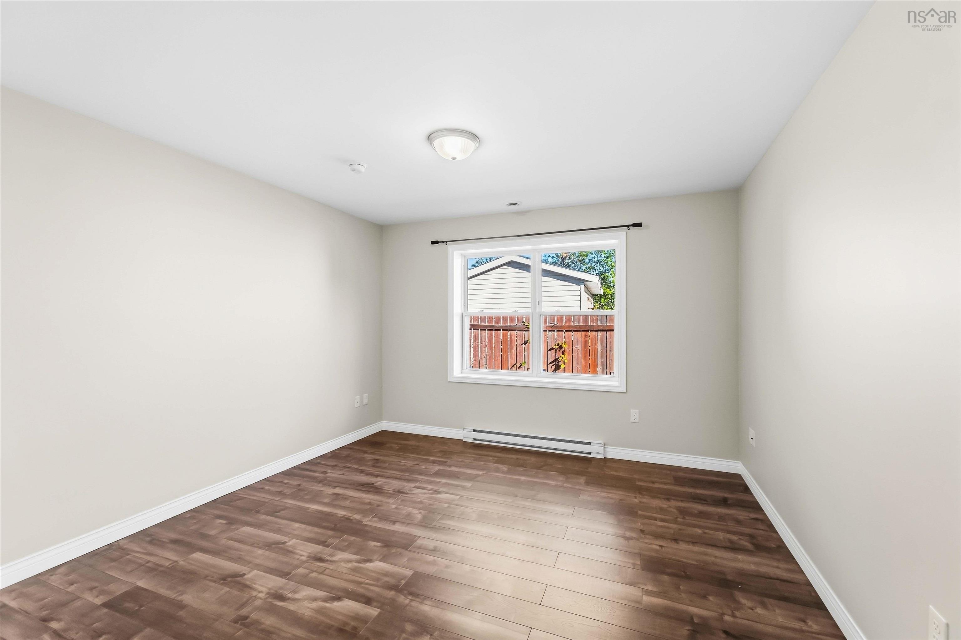 $435,000.00: 25 Hale Road, Cambridge