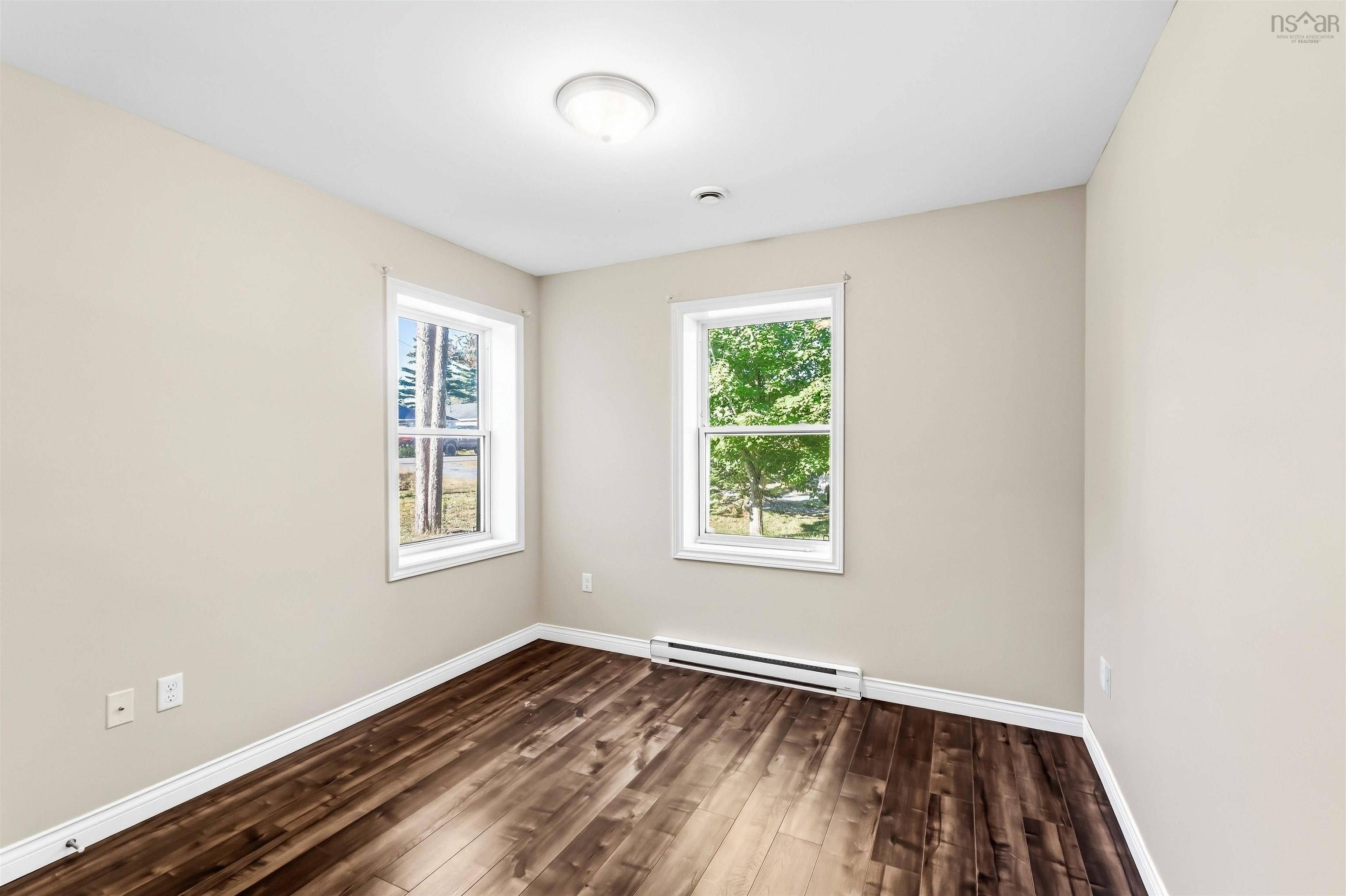 $435,000.00: 25 Hale Road, Cambridge