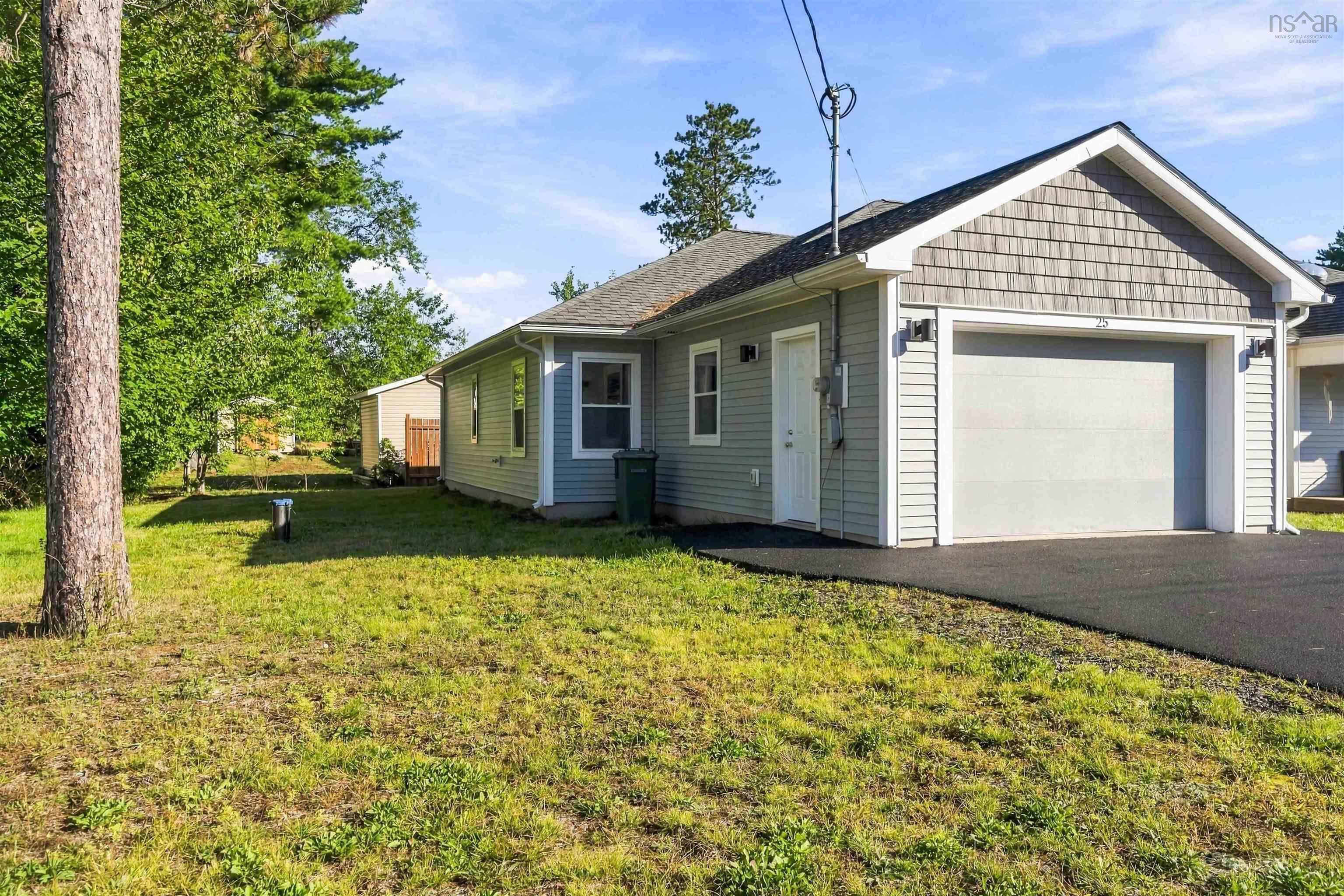 $435,000.00: 25 Hale Road, Cambridge