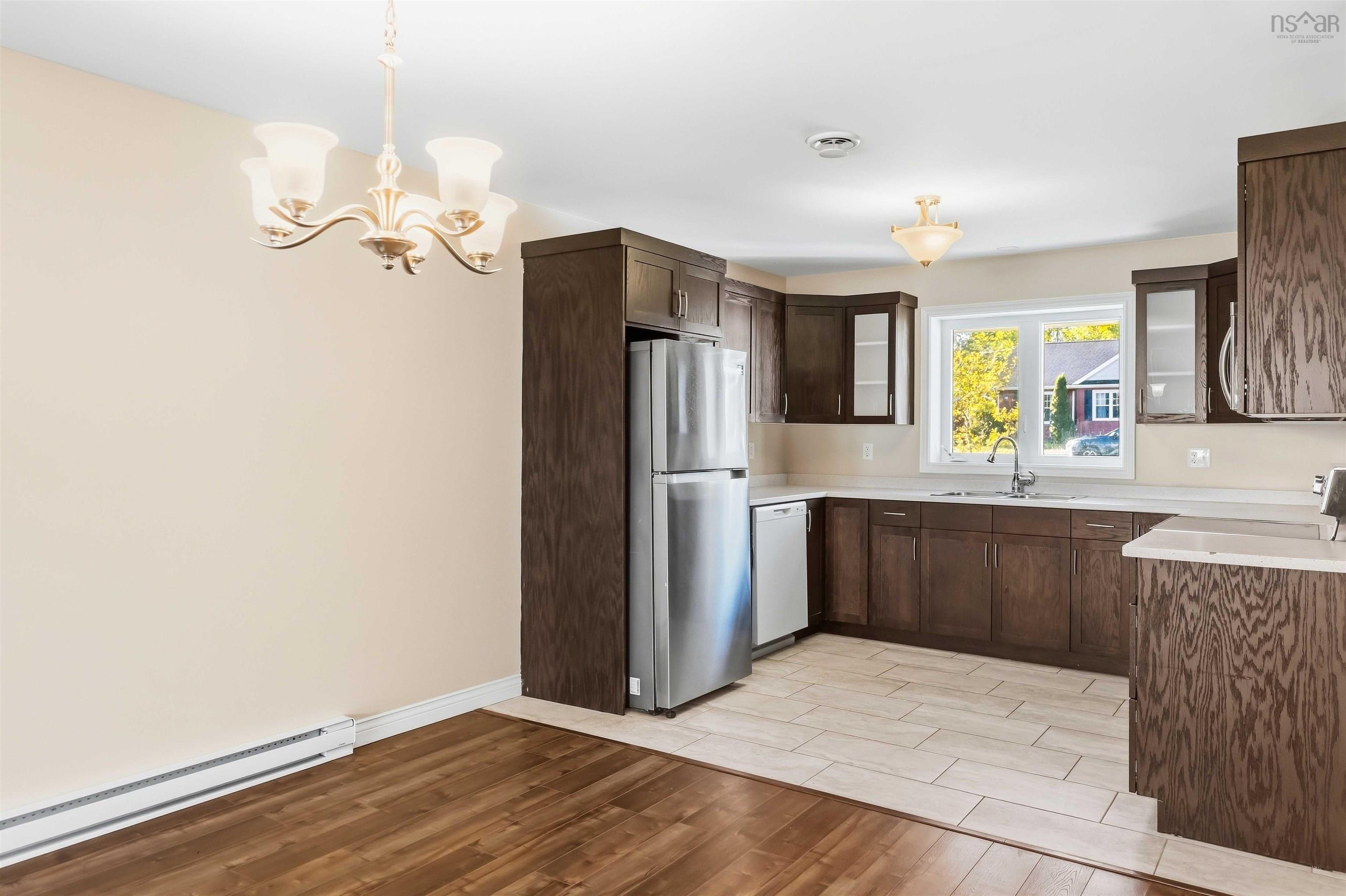 $435,000.00: 25 Hale Road, Cambridge