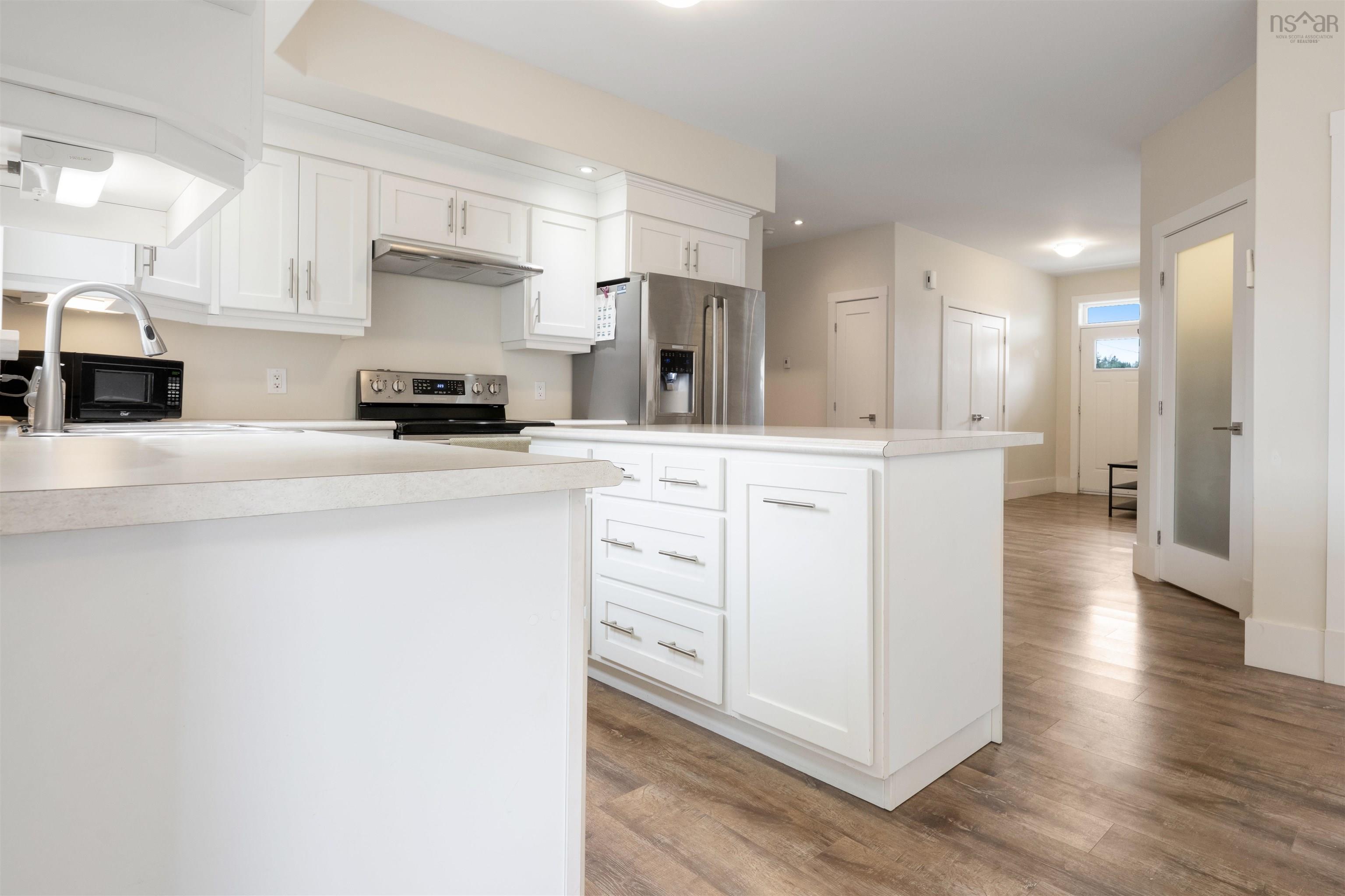 $499,000.00: 212 Adams Street, Lunenburg