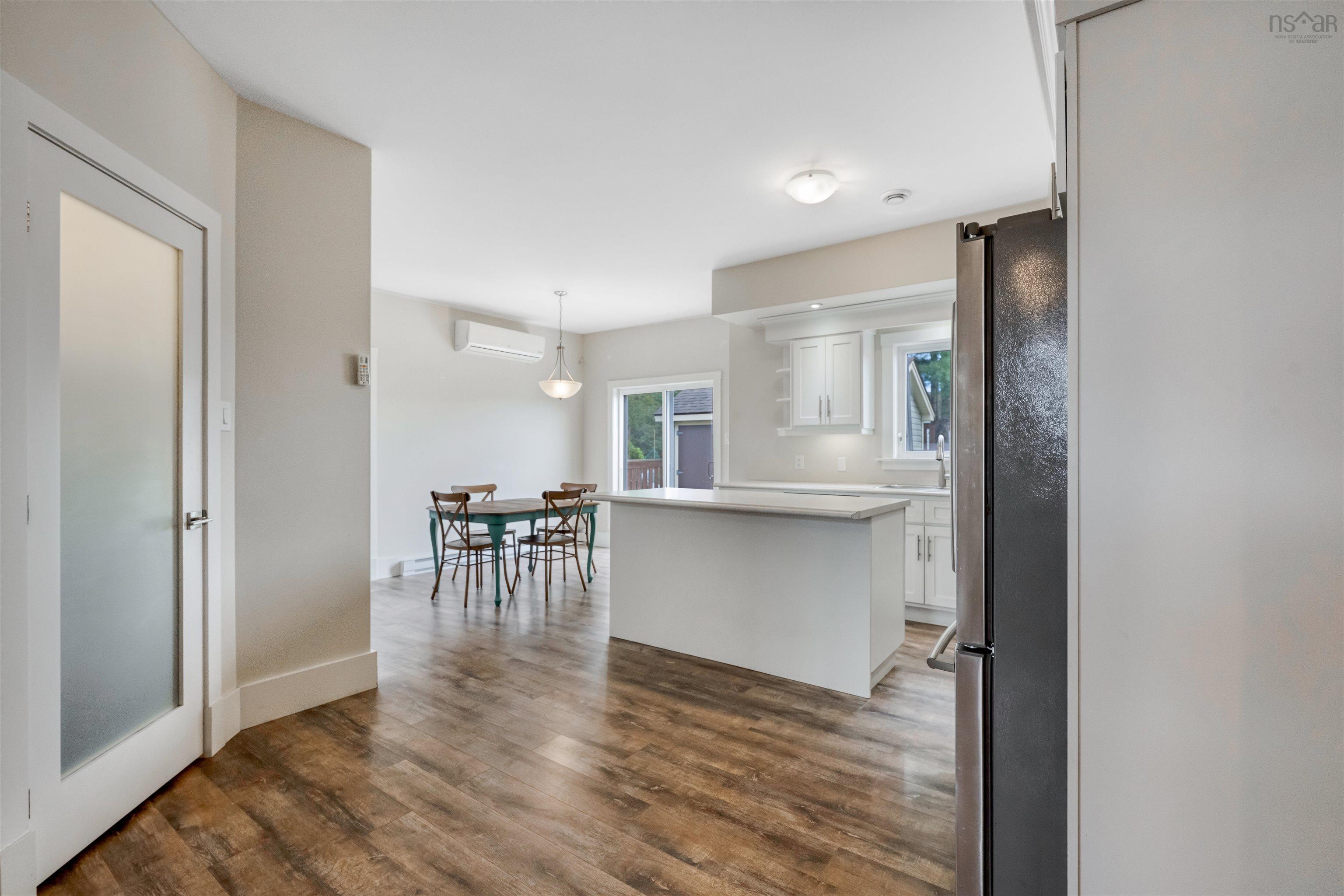 $499,000.00: 212 Adams Street, Lunenburg