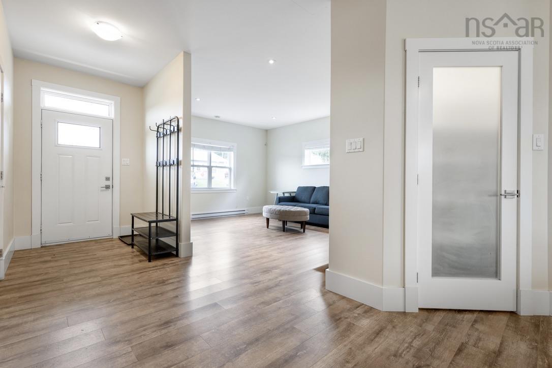 $499,000.00: 212 Adams Street, Lunenburg