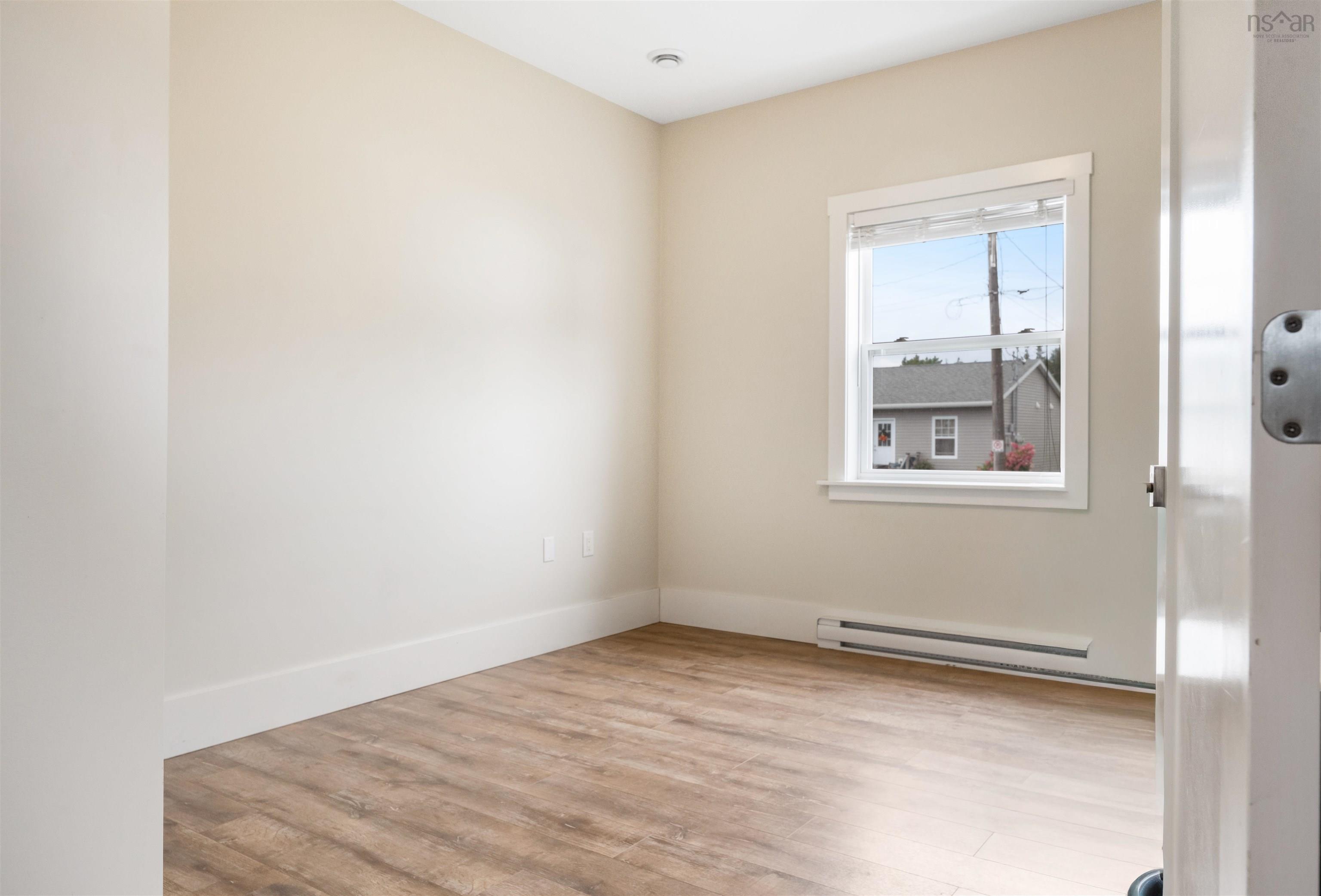 $499,000.00: 212 Adams Street, Lunenburg