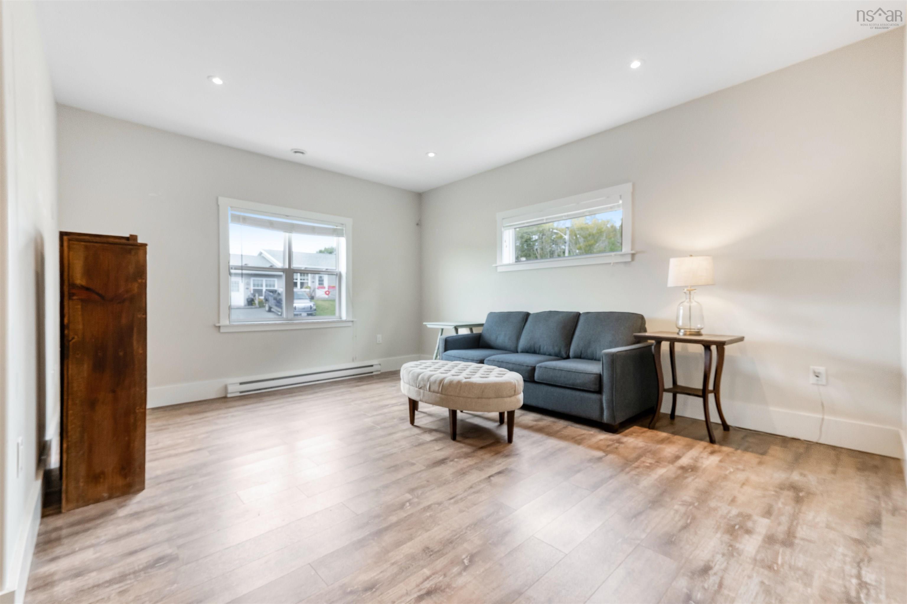 $499,000.00: 212 Adams Street, Lunenburg