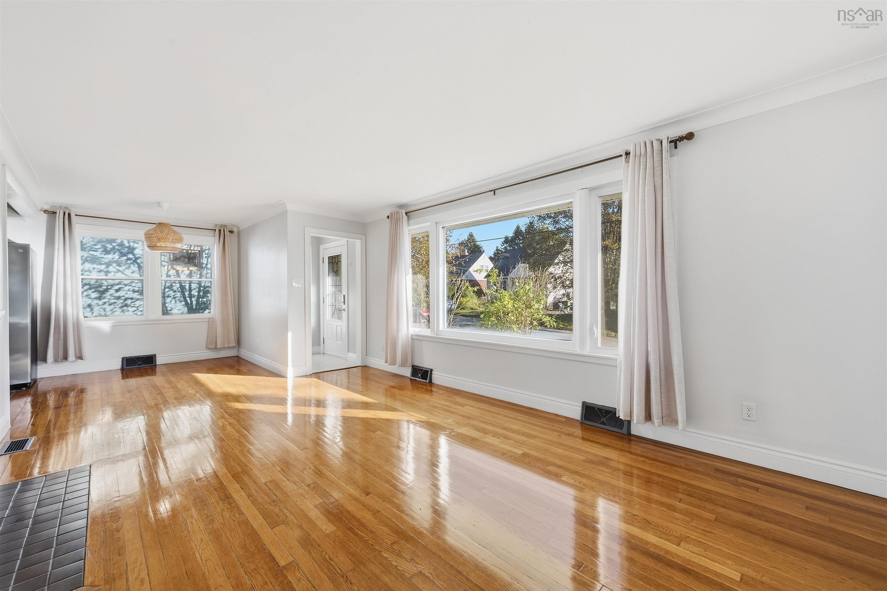$579,000.00: 6881 Vaughan Avenue, Halifax