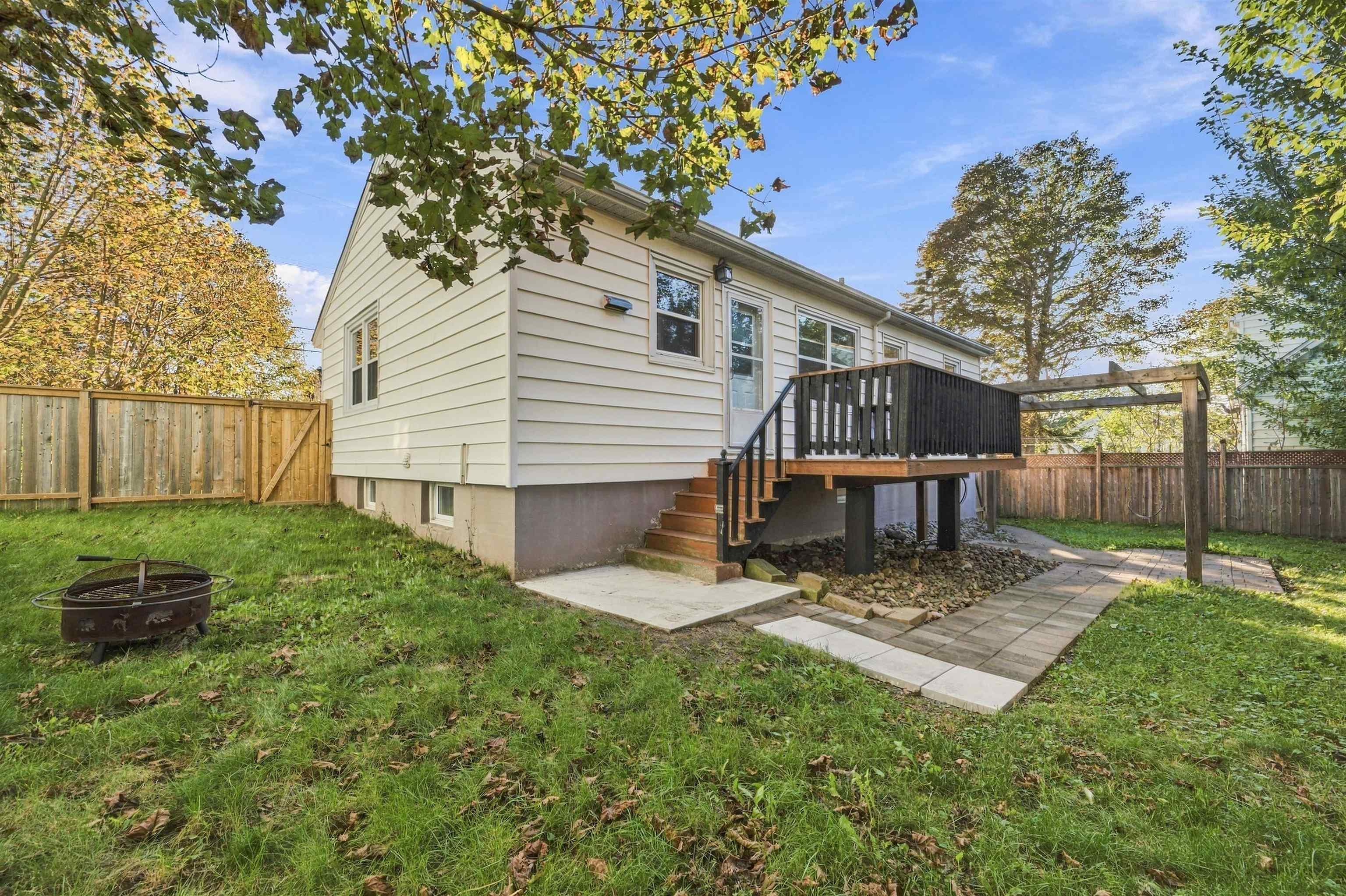 $579,000.00: 6881 Vaughan Avenue, Halifax