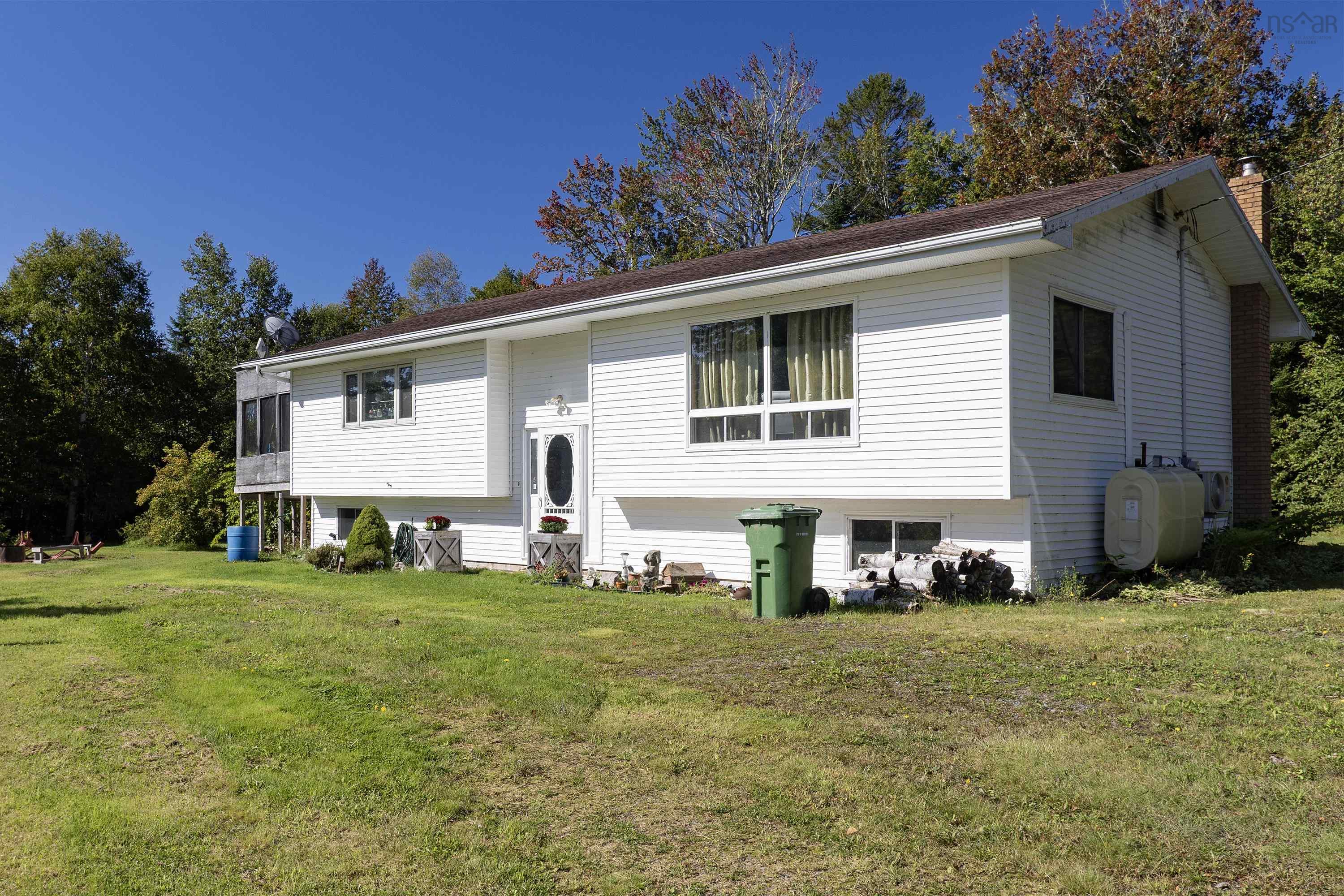 $249,900.00: 429 New Brittain Road, Five Islands