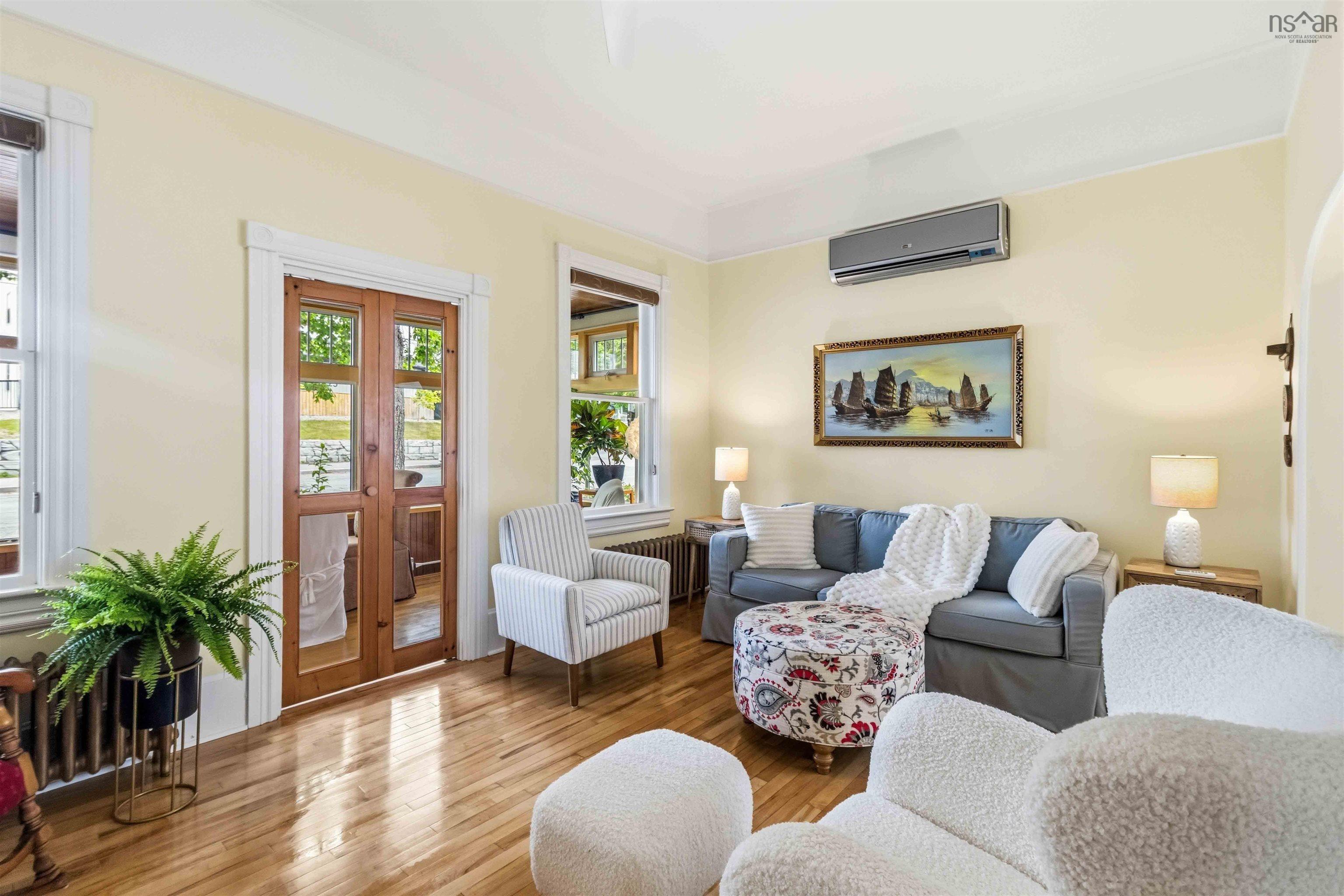$475,000.00: 24 QUEEN Street, Bridgewater