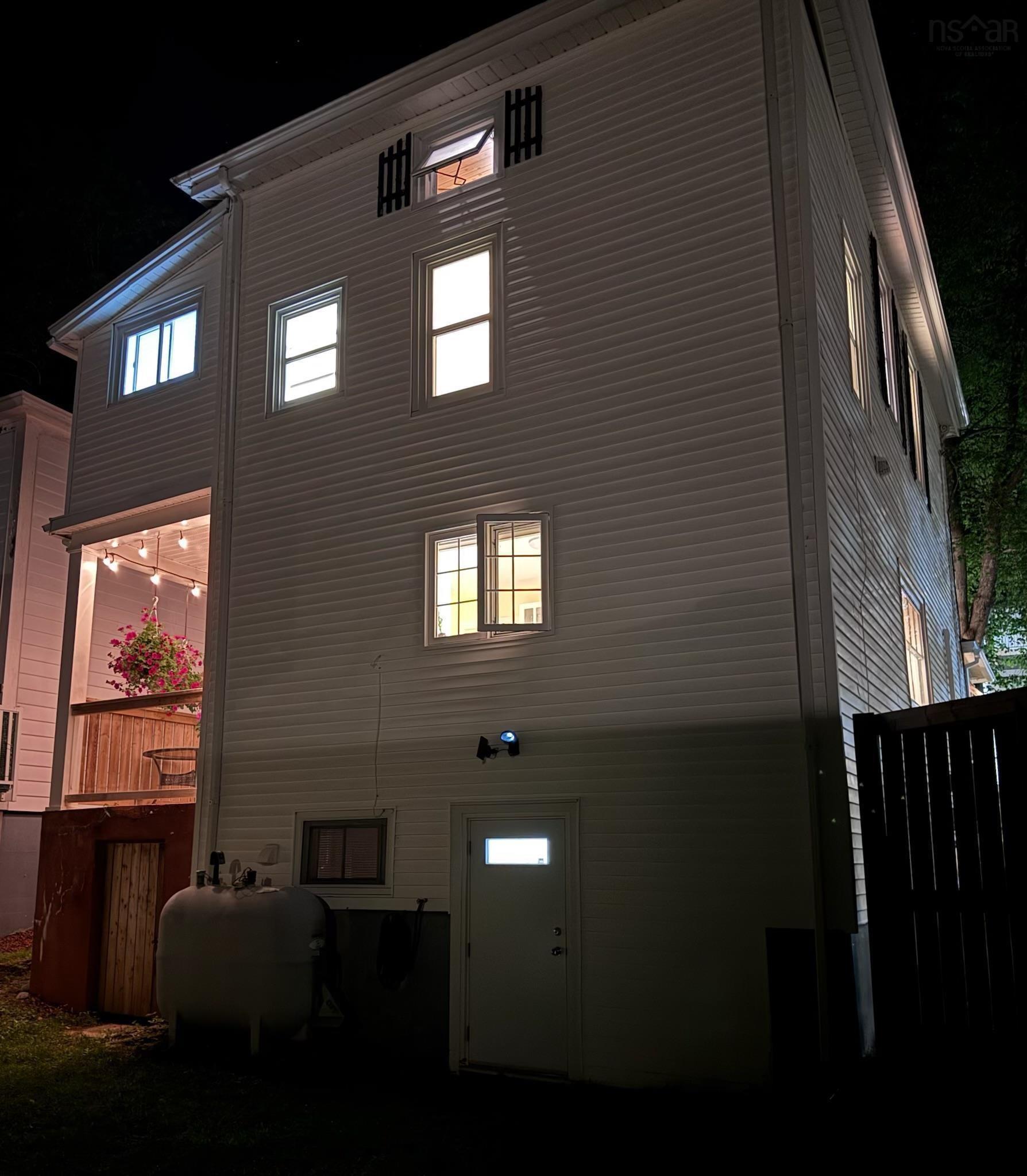 $475,000.00: 24 QUEEN Street, Bridgewater