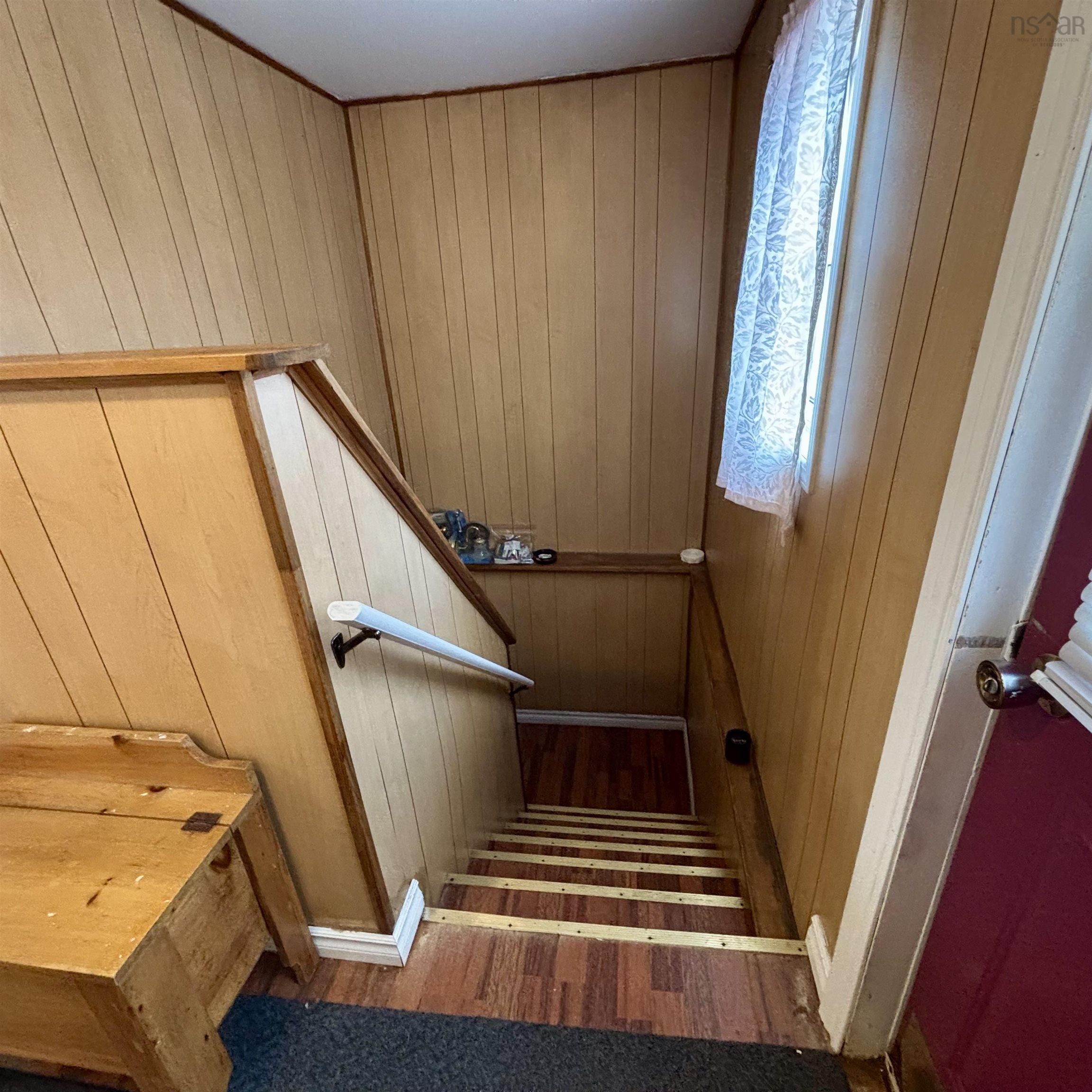 $165,000.00: 743 Maple Street, New Waterford