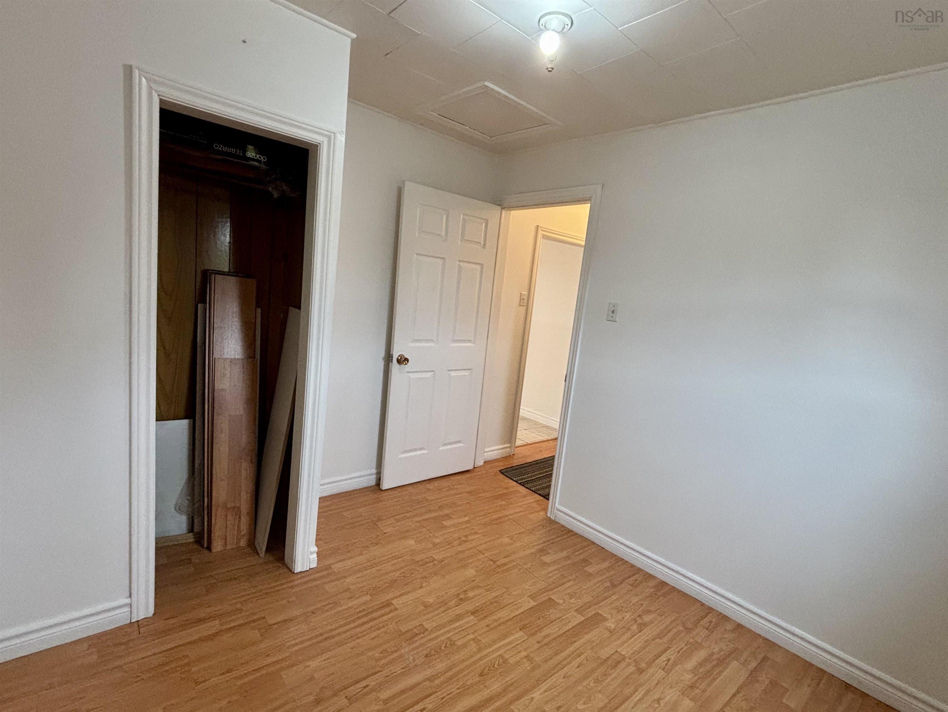 $165,000.00: 743 Maple Street, New Waterford