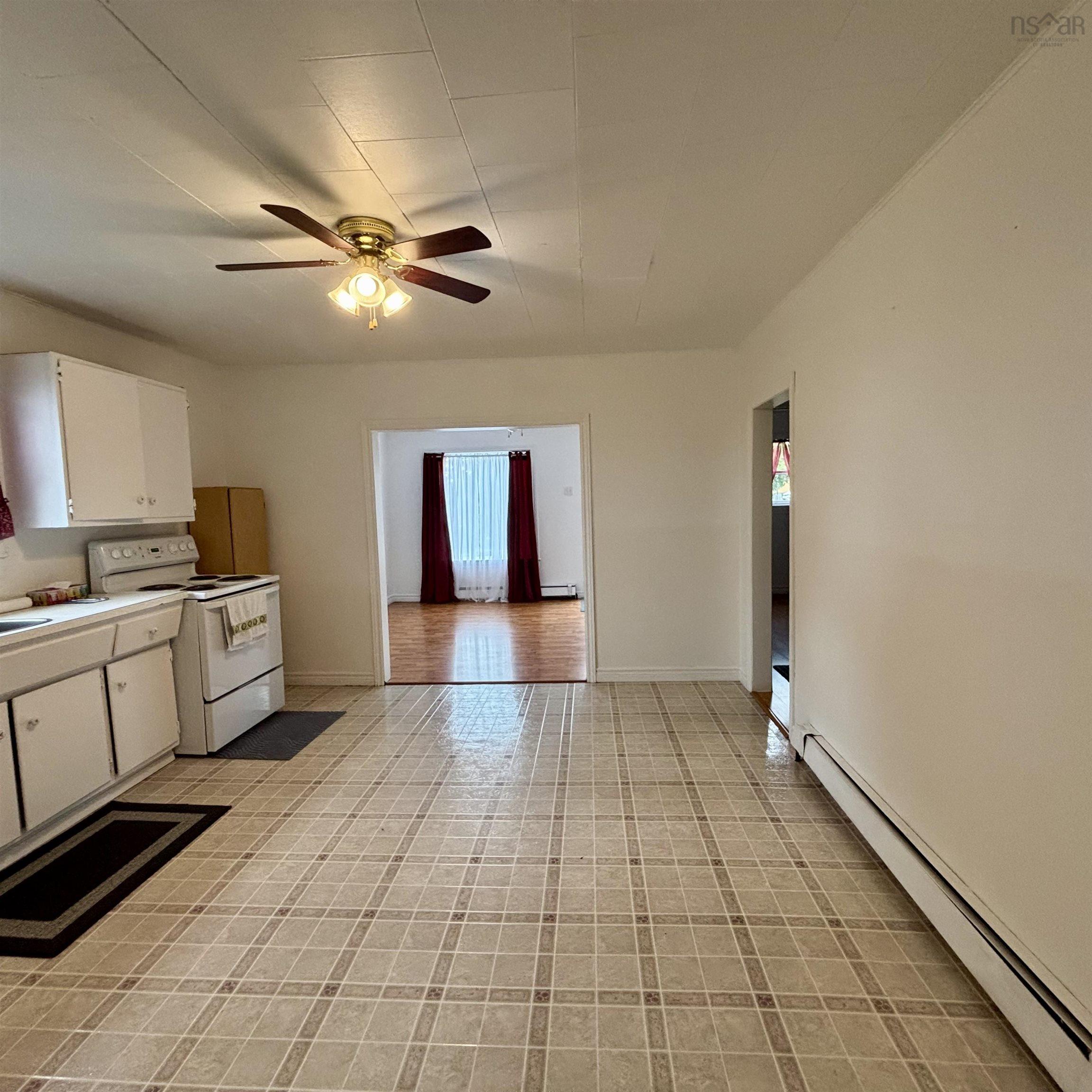 $165,000.00: 743 Maple Street, New Waterford