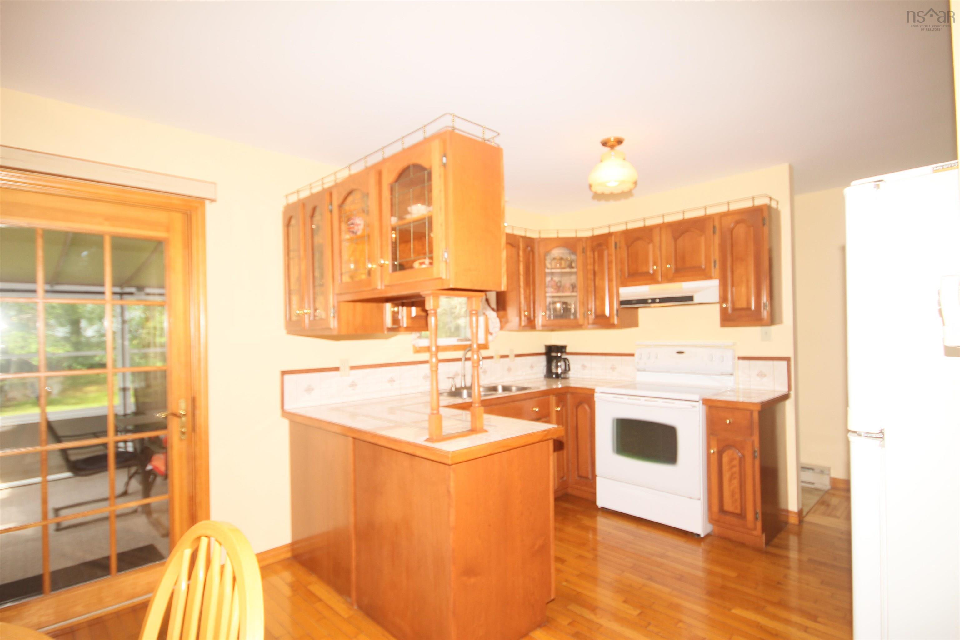 $339,900.00: 910 Highway 320, Lennox Passage