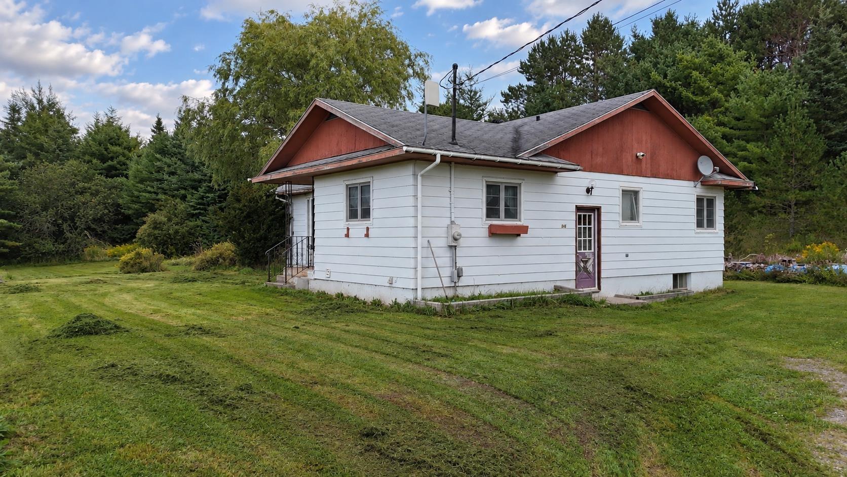 $179,900.00: 948 Big Baddeck Road, Big Baddeck