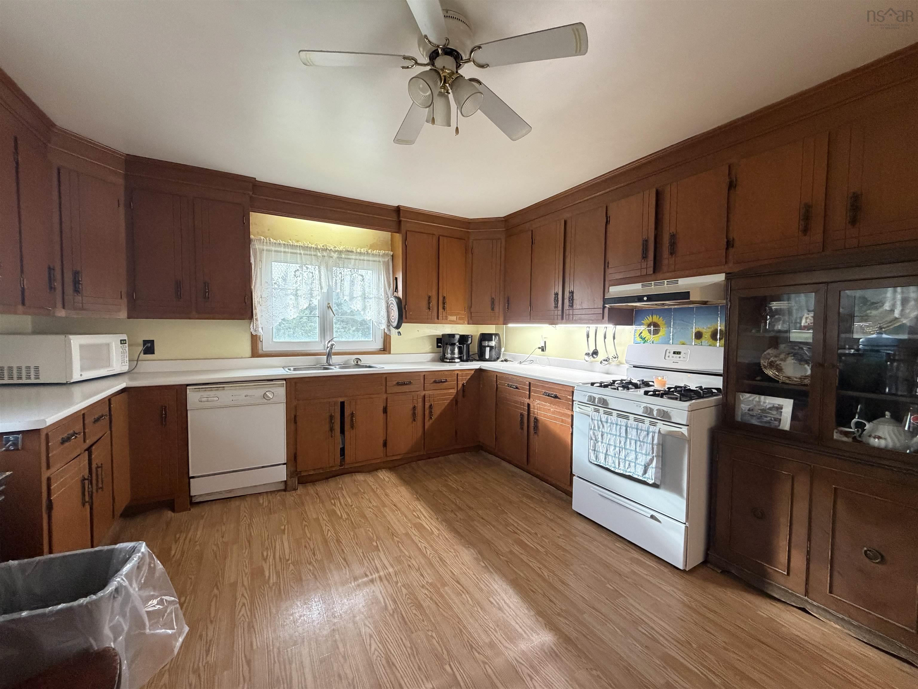 $179,900.00: 948 Big Baddeck Road, Big Baddeck
