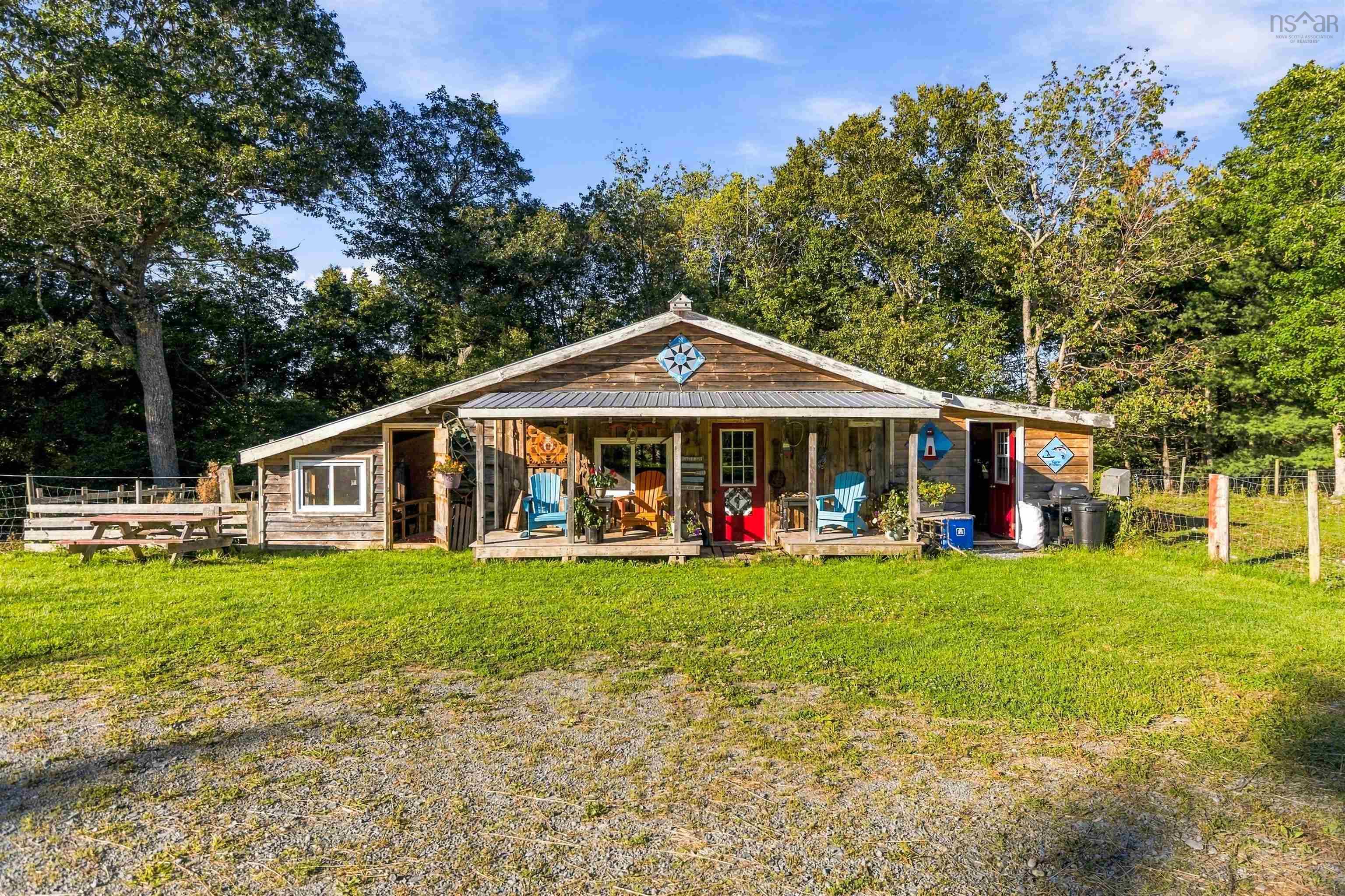 $950,000.00: 339 Mill Village East Road, Mill Village