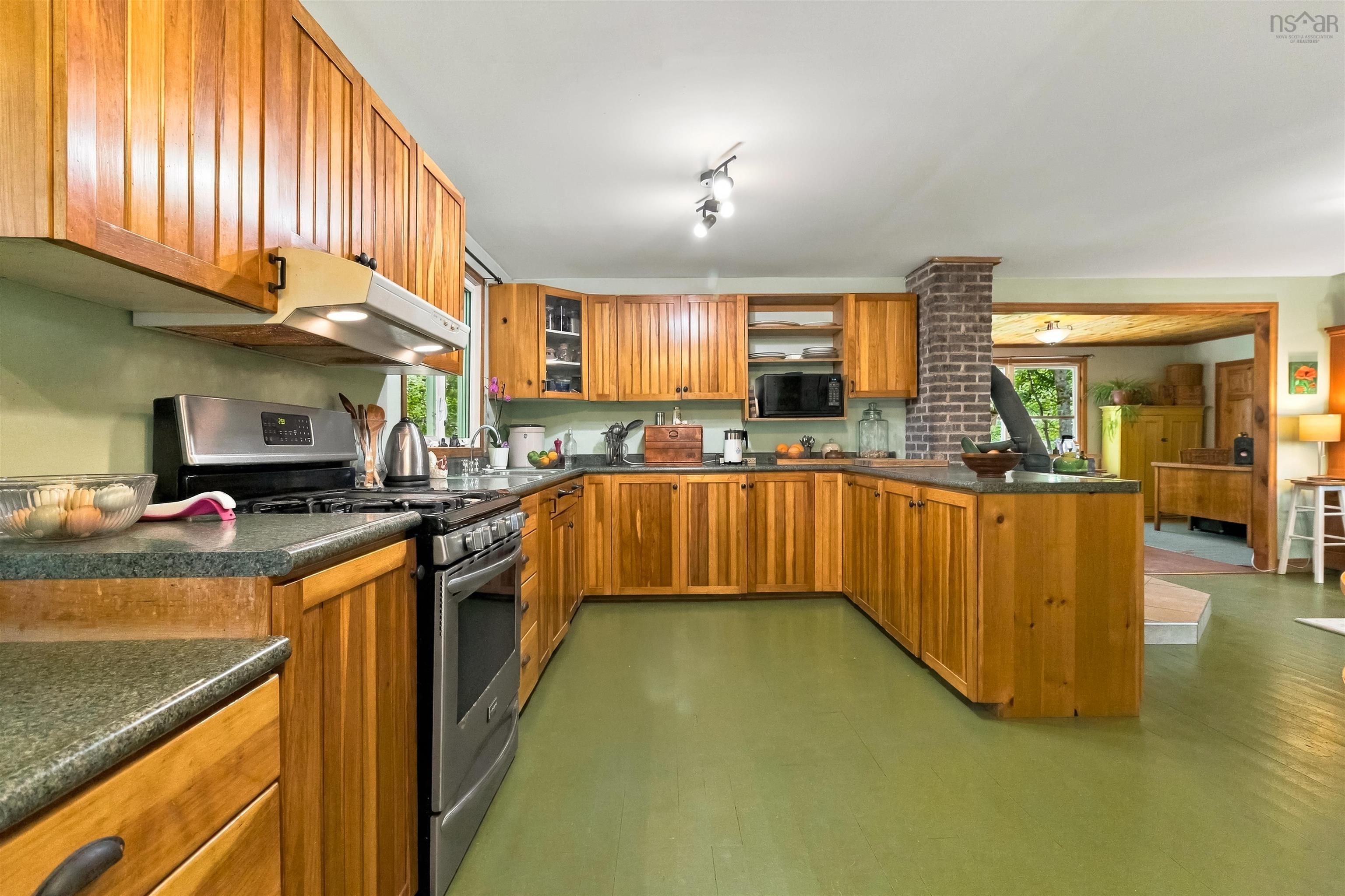 $950,000.00: 339 Mill Village East Road, Mill Village