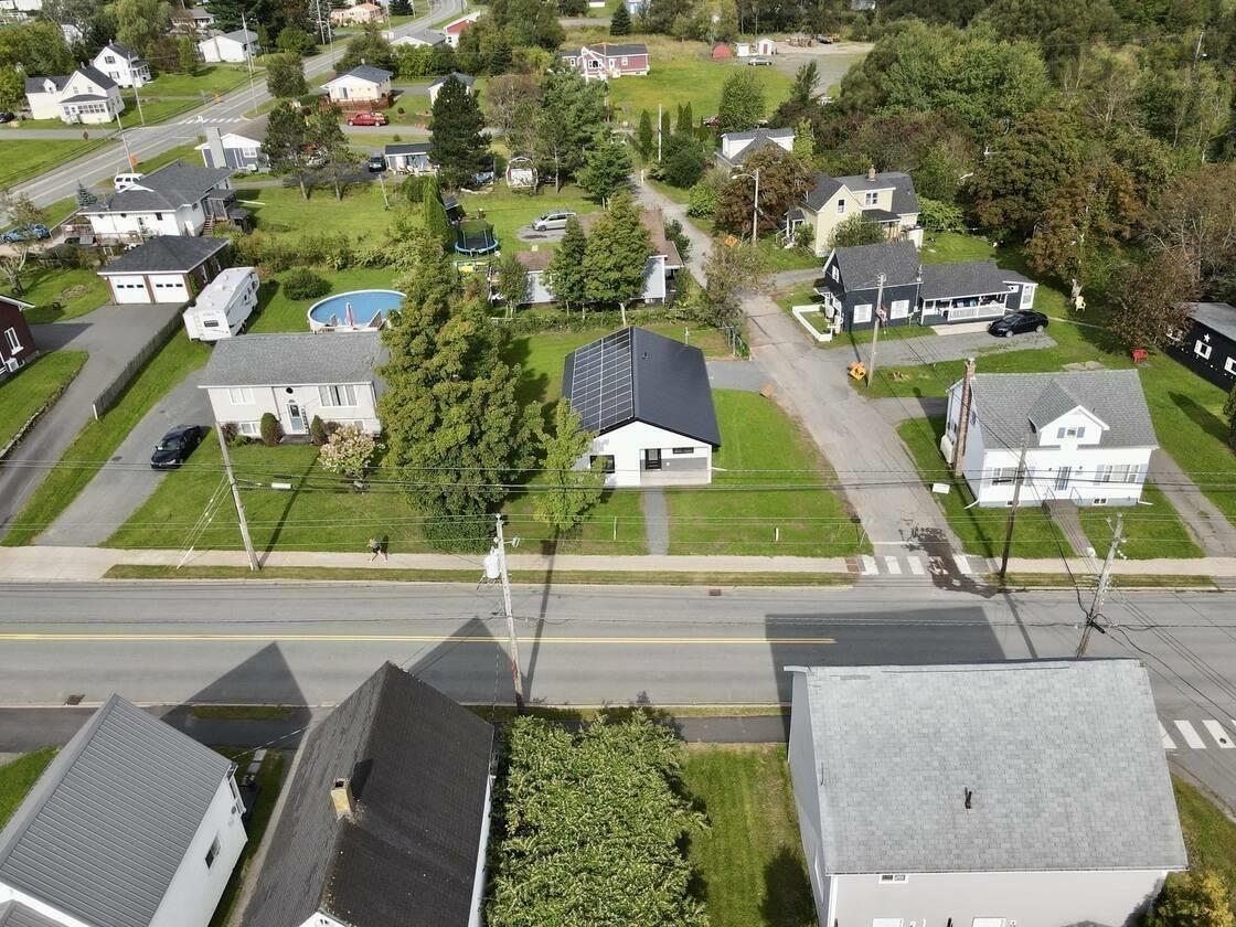 $349,500.00: 1722 N Main Street, Westville