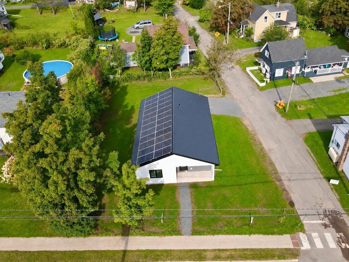 $349,500.00: 1722 N Main Street, Westville