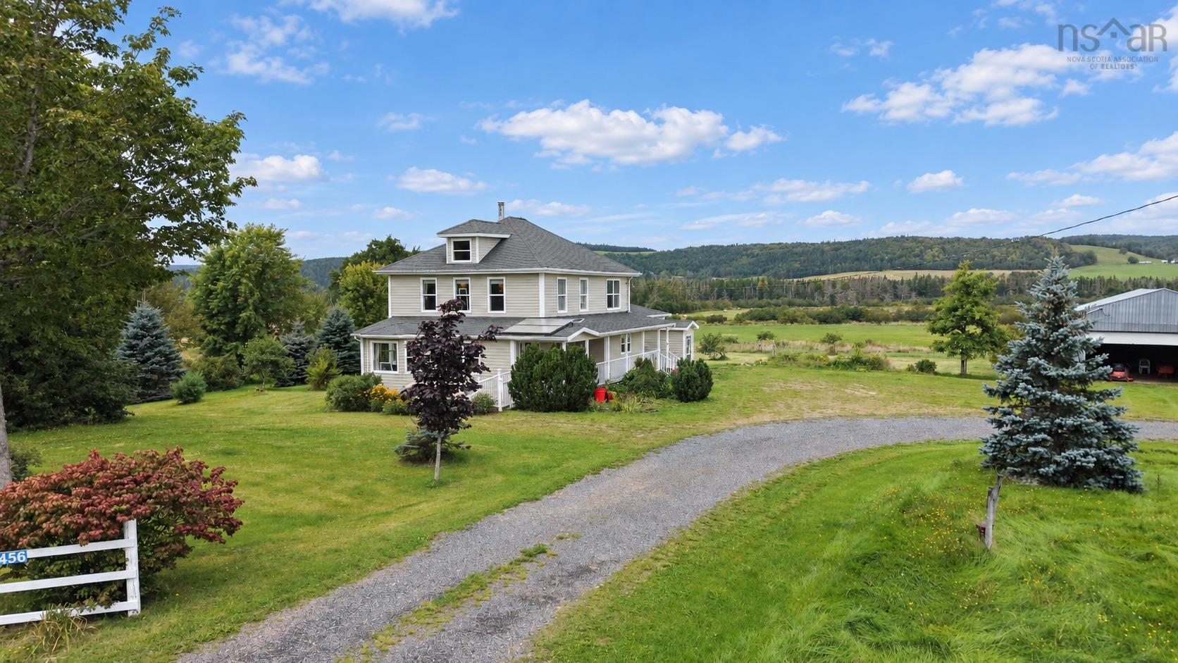 $1,390,000.00: 2456 Route 252, Nevada Valley
