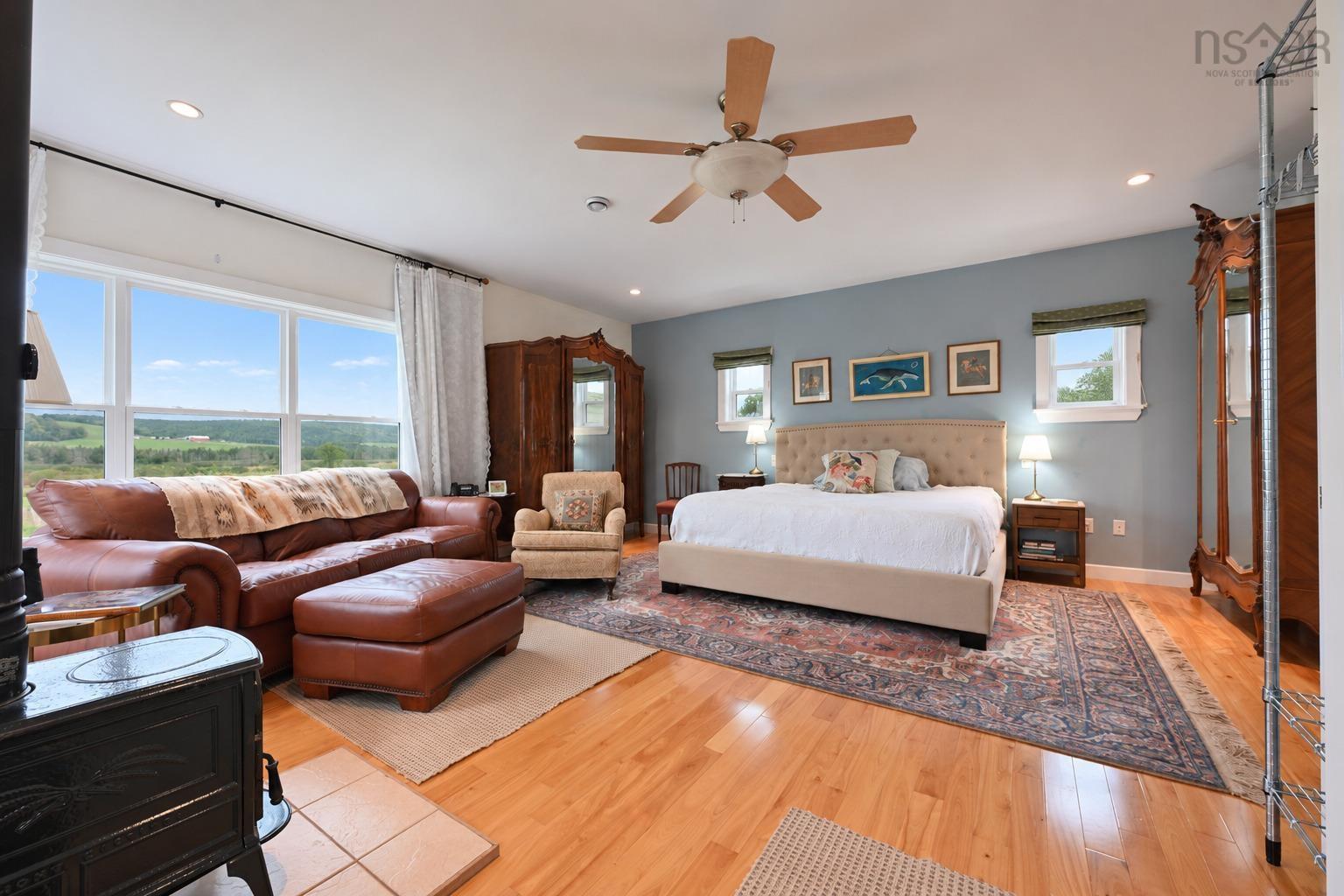 $1,390,000.00: 2456 Route 252, Nevada Valley