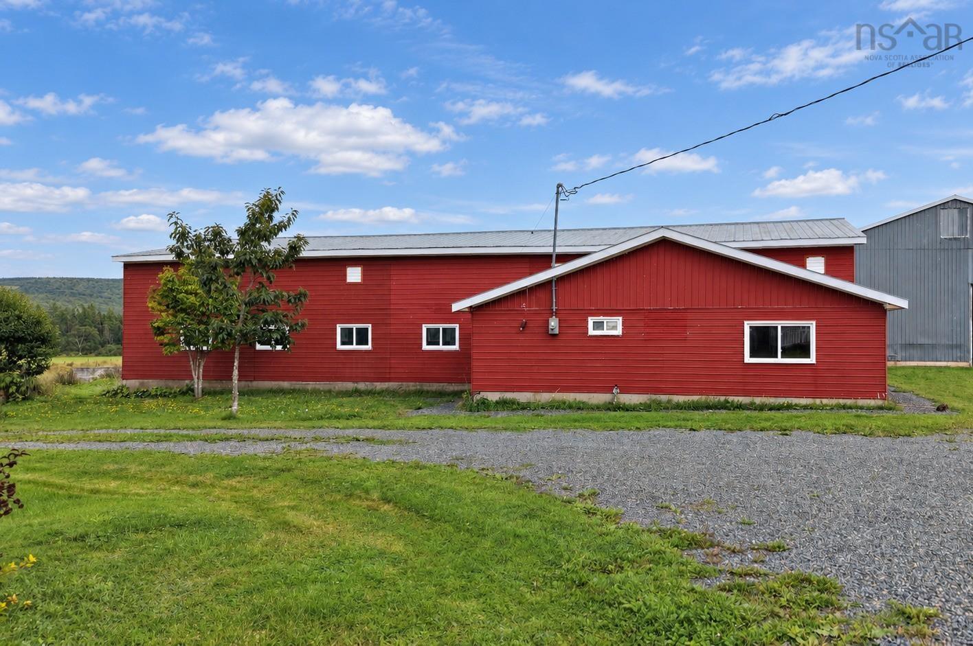 $1,390,000.00: 2456 Route 252, Nevada Valley