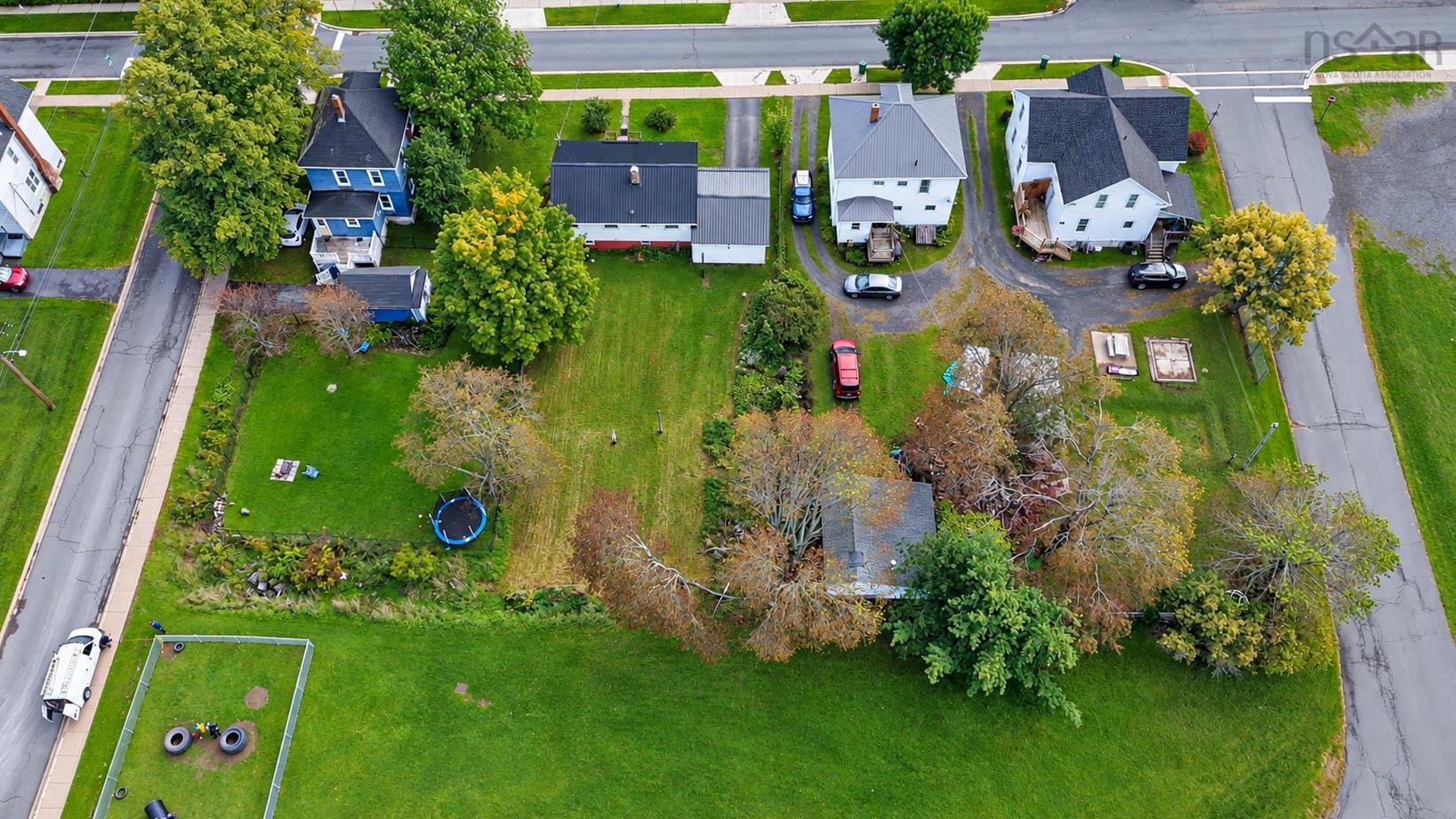 $315,000.00: 110 Park Street, Stellarton