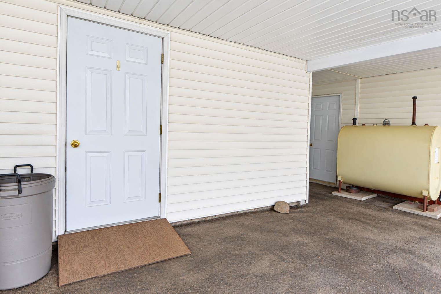 $315,000.00: 110 Park Street, Stellarton