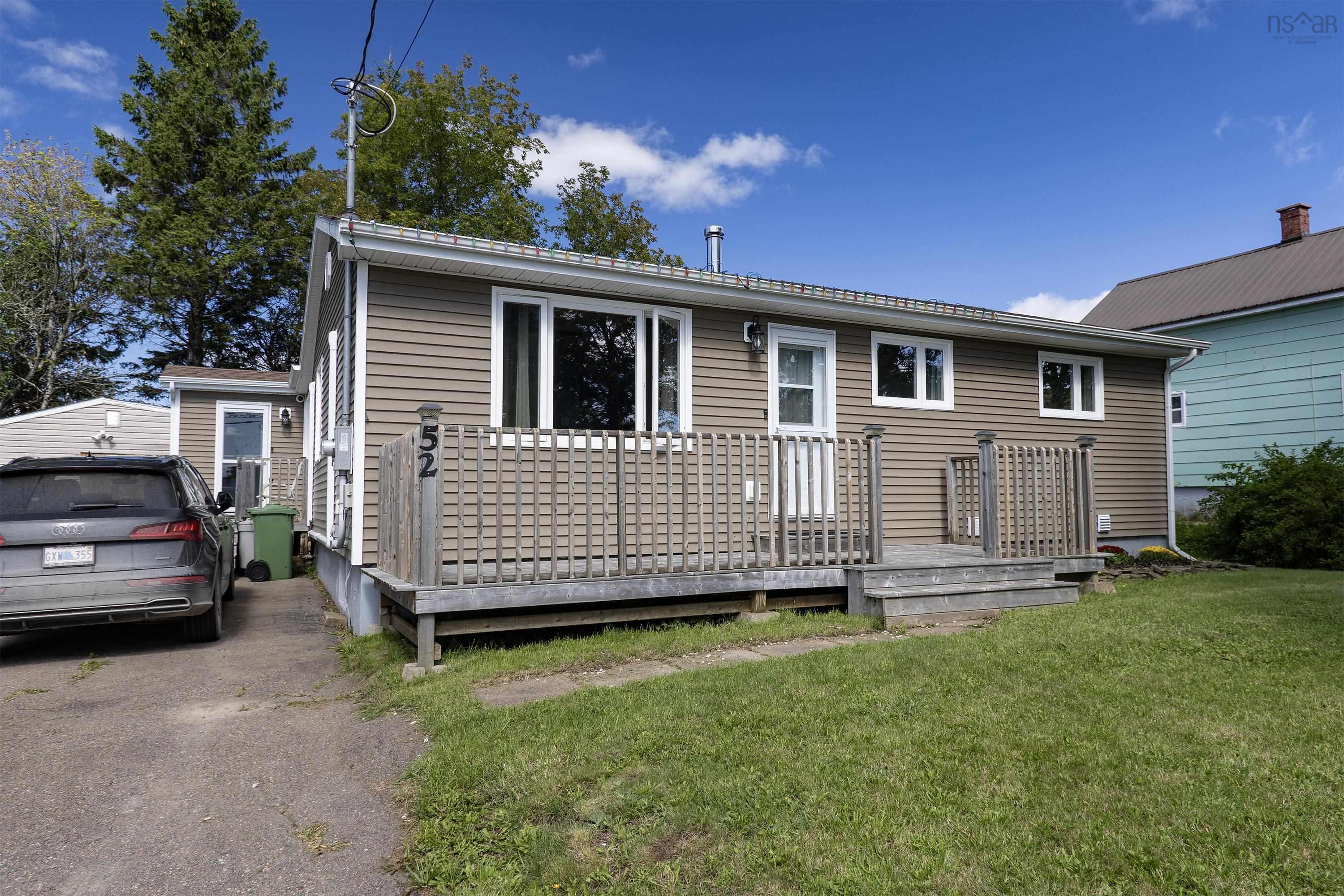 $259,900.00: 52 Queen Street, Springhill