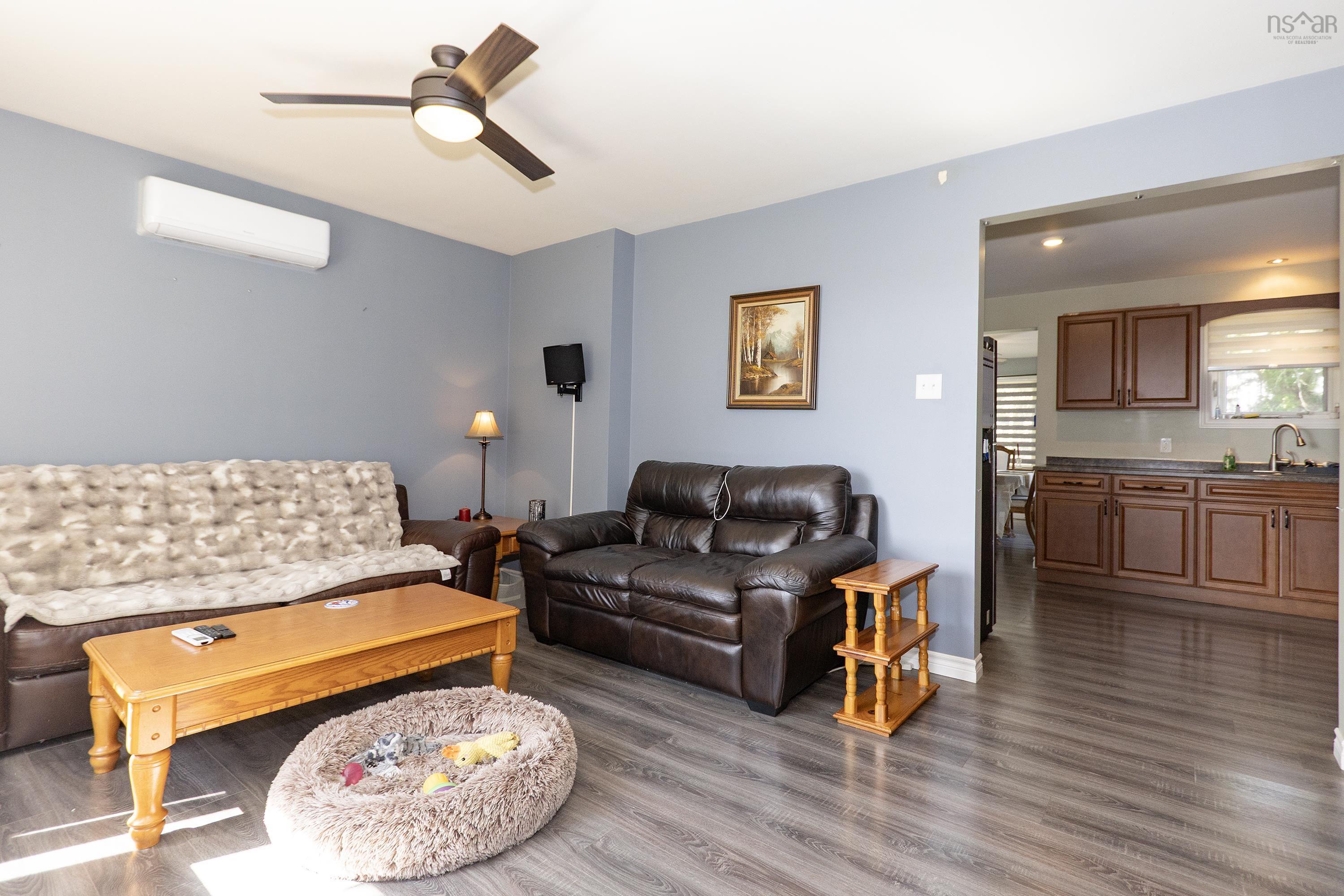$259,900.00: 52 Queen Street, Springhill