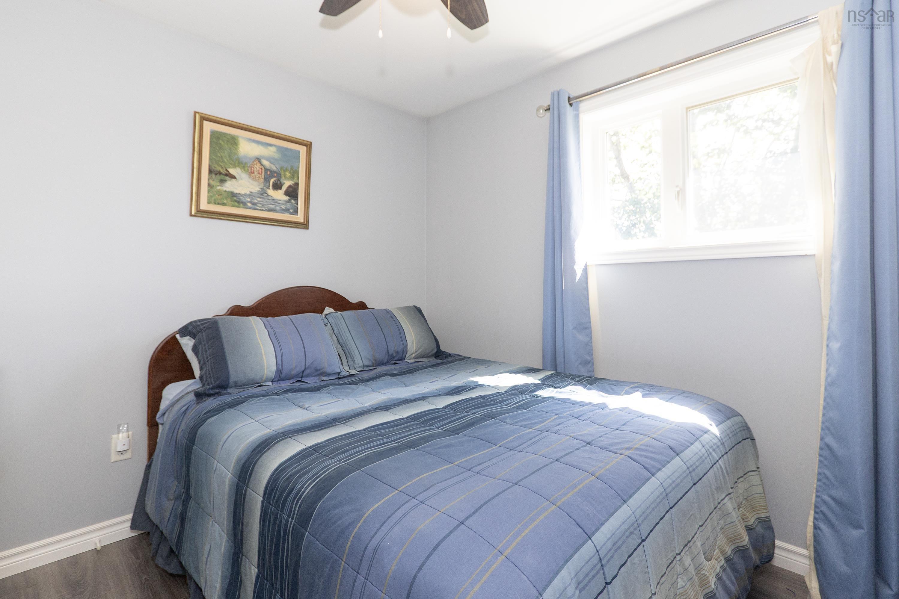 $259,900.00: 52 Queen Street, Springhill