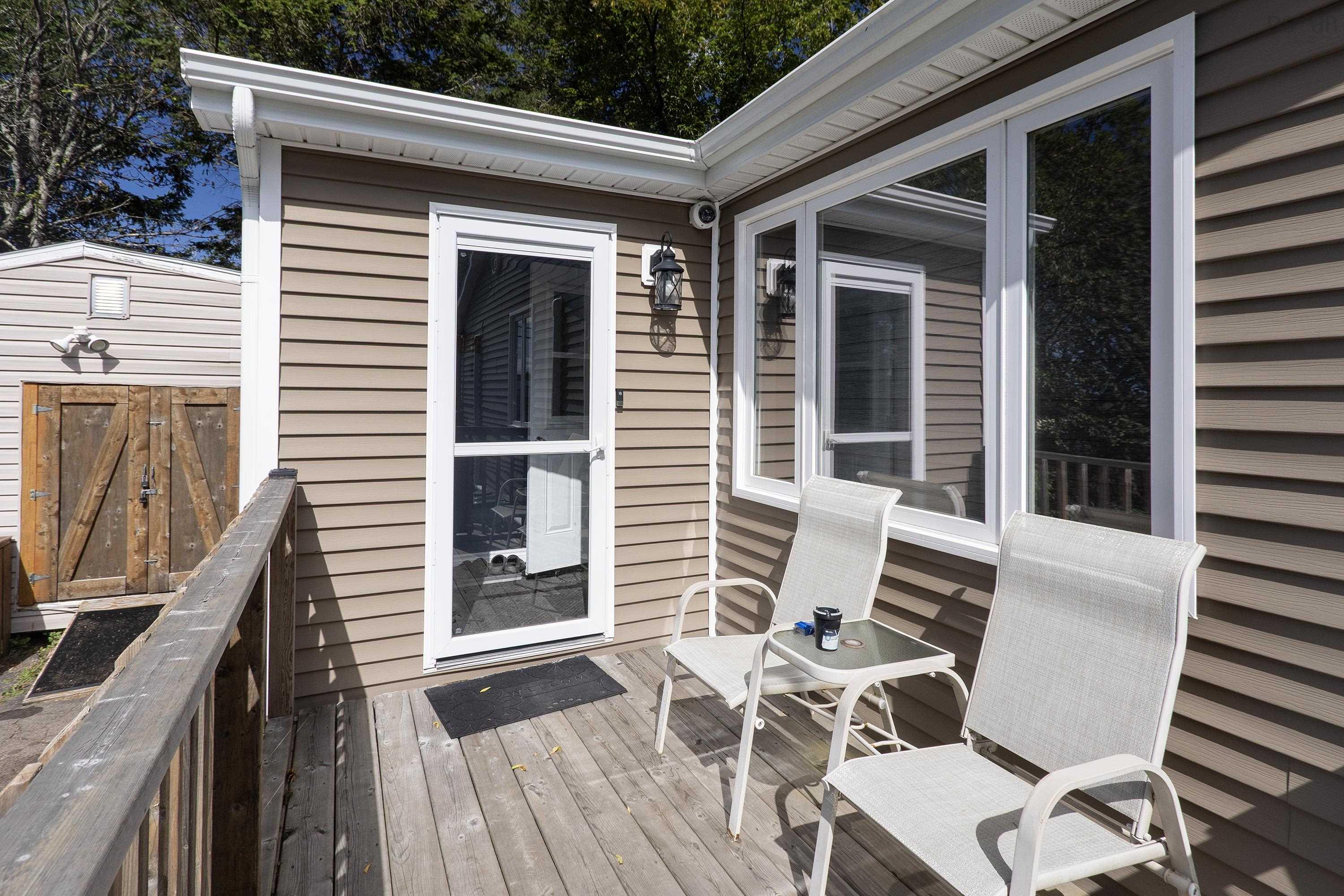 $259,900.00: 52 Queen Street, Springhill