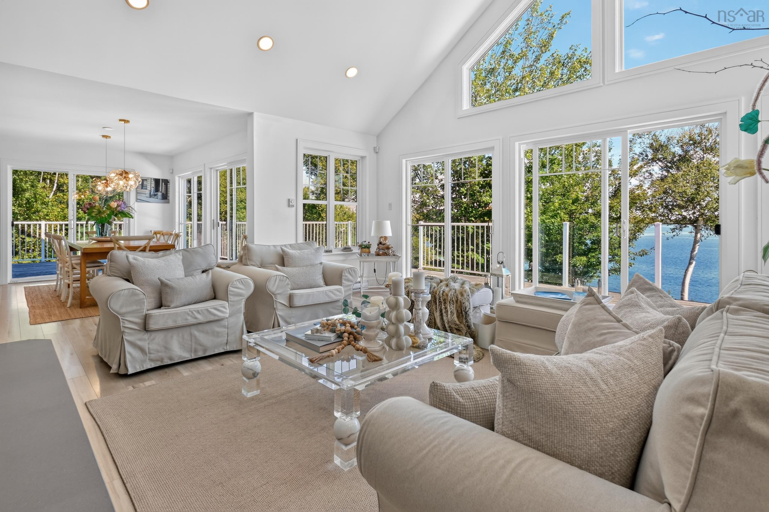 $1,395,000.00: 7548 Marble Mountain Road, Malagawatch