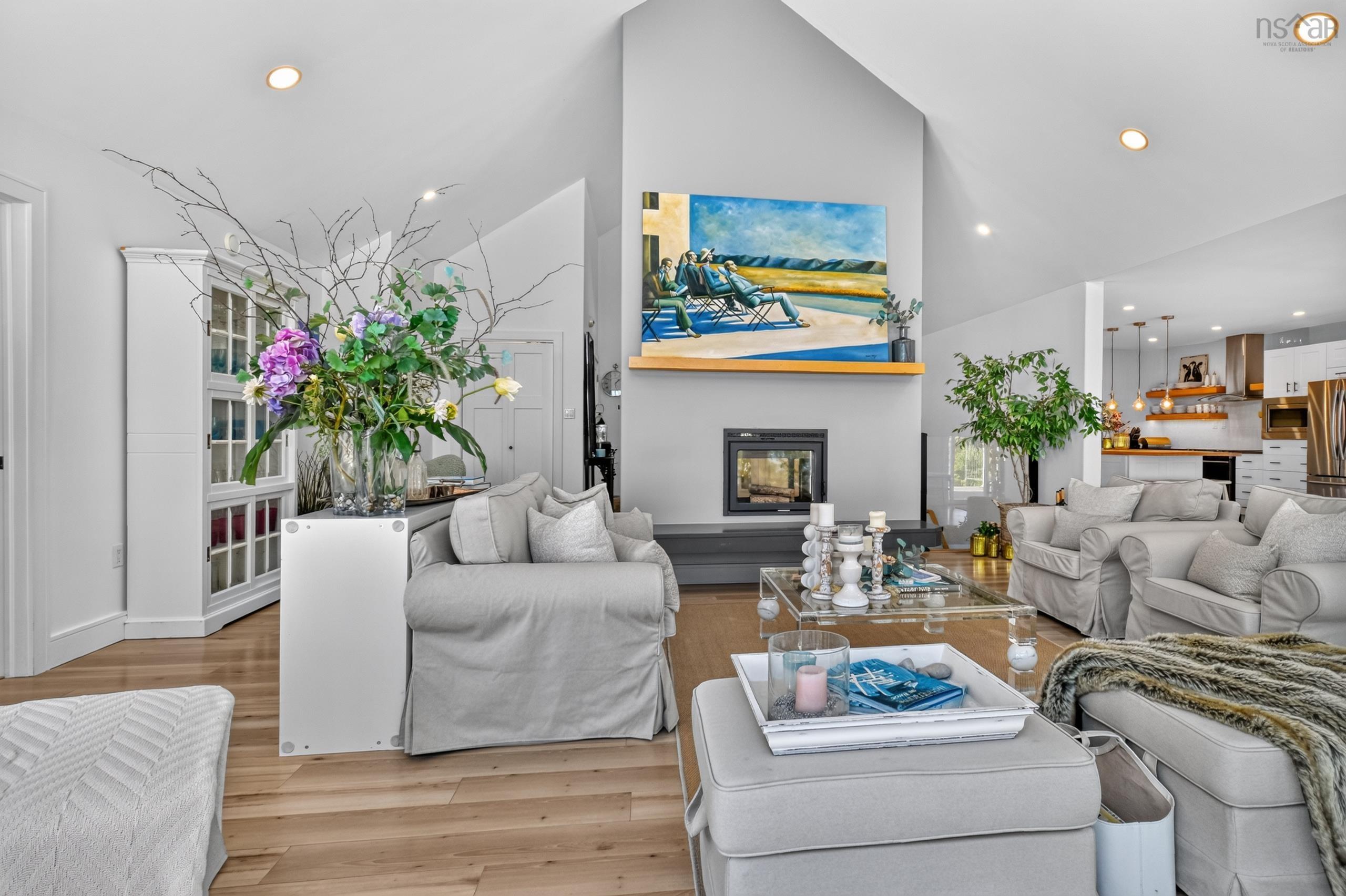 $1,395,000.00: 7548 Marble Mountain Road, Malagawatch