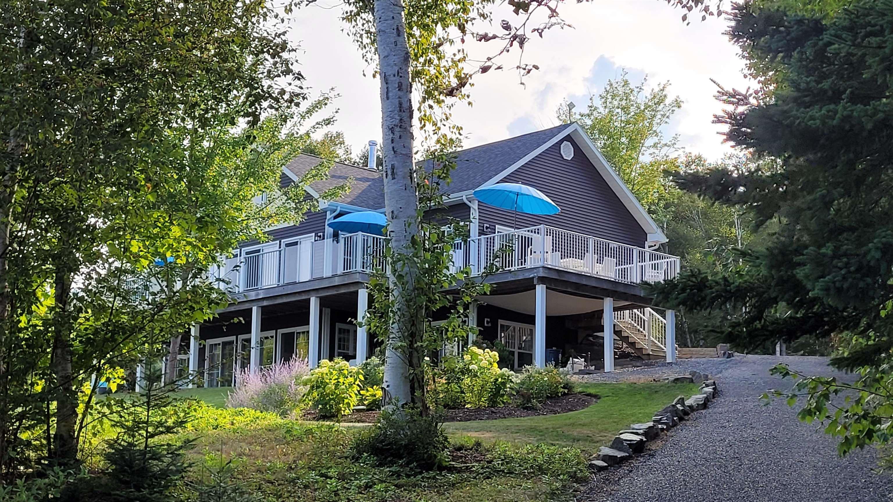 $1,395,000.00: 7548 Marble Mountain Road, Malagawatch