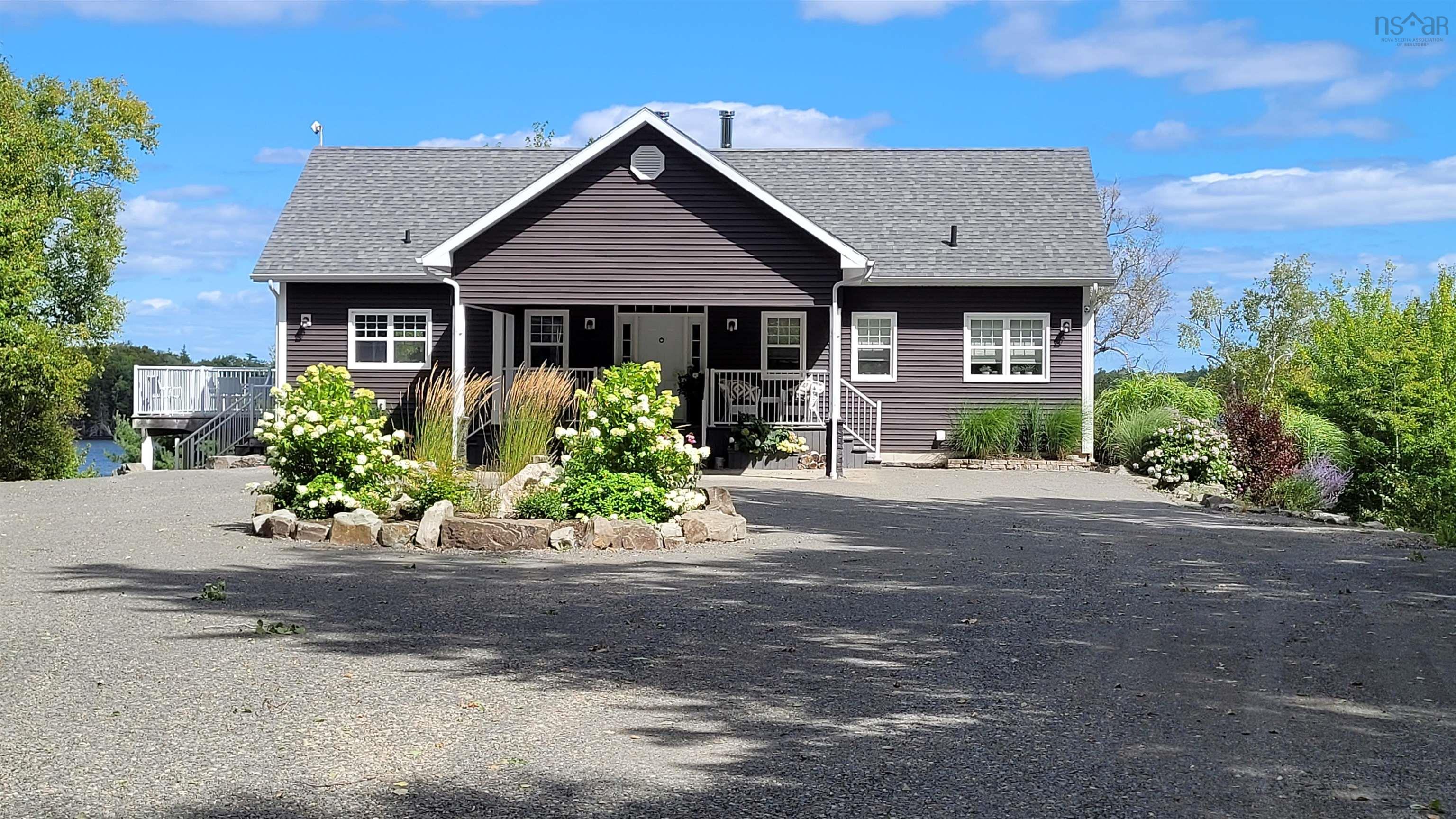 $1,395,000.00: 7548 Marble Mountain Road, Malagawatch