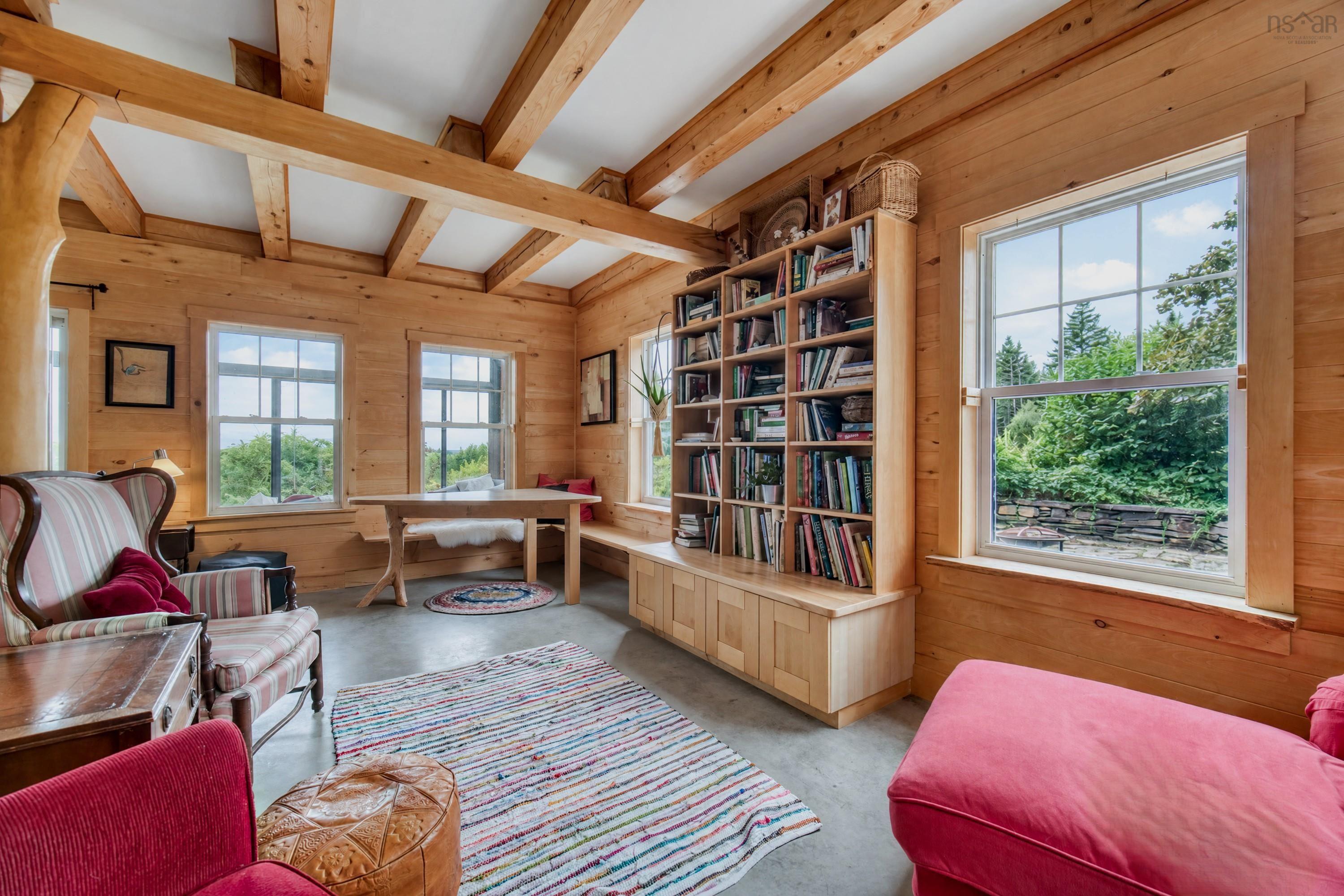 $685,000.00: 1690 New Cumberland Road, Pleasantville