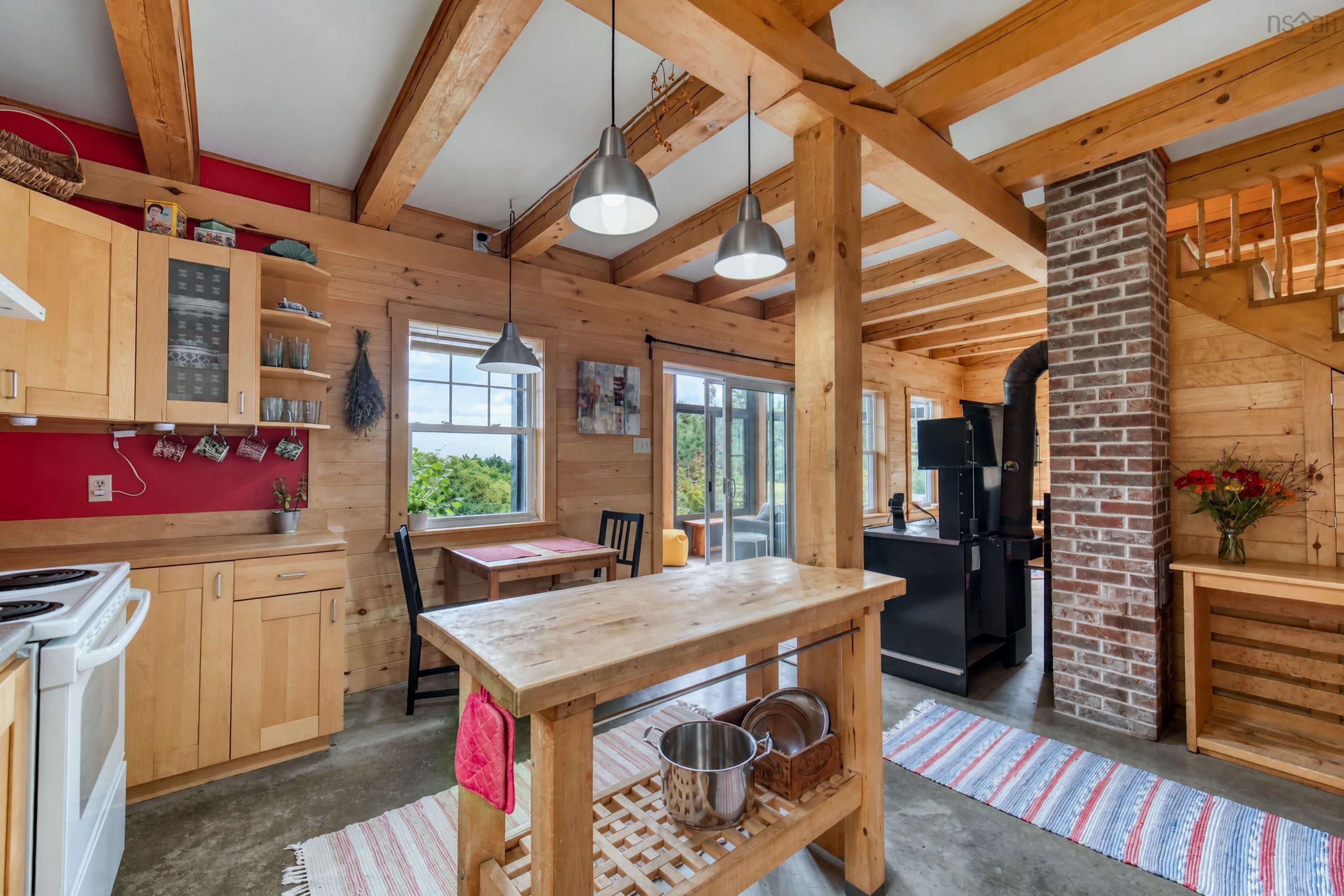 $685,000.00: 1690 New Cumberland Road, Pleasantville