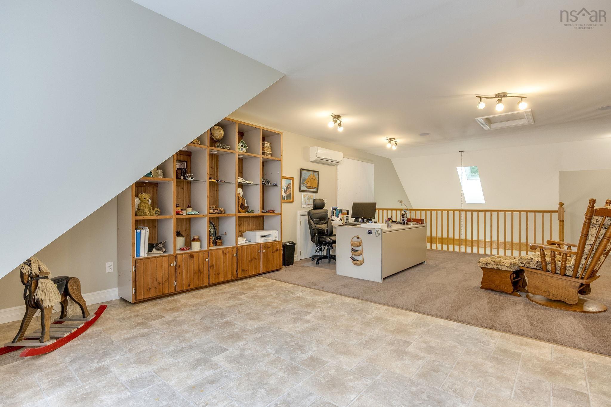 $899,000.00: 1460 Bridge Street, Kingston